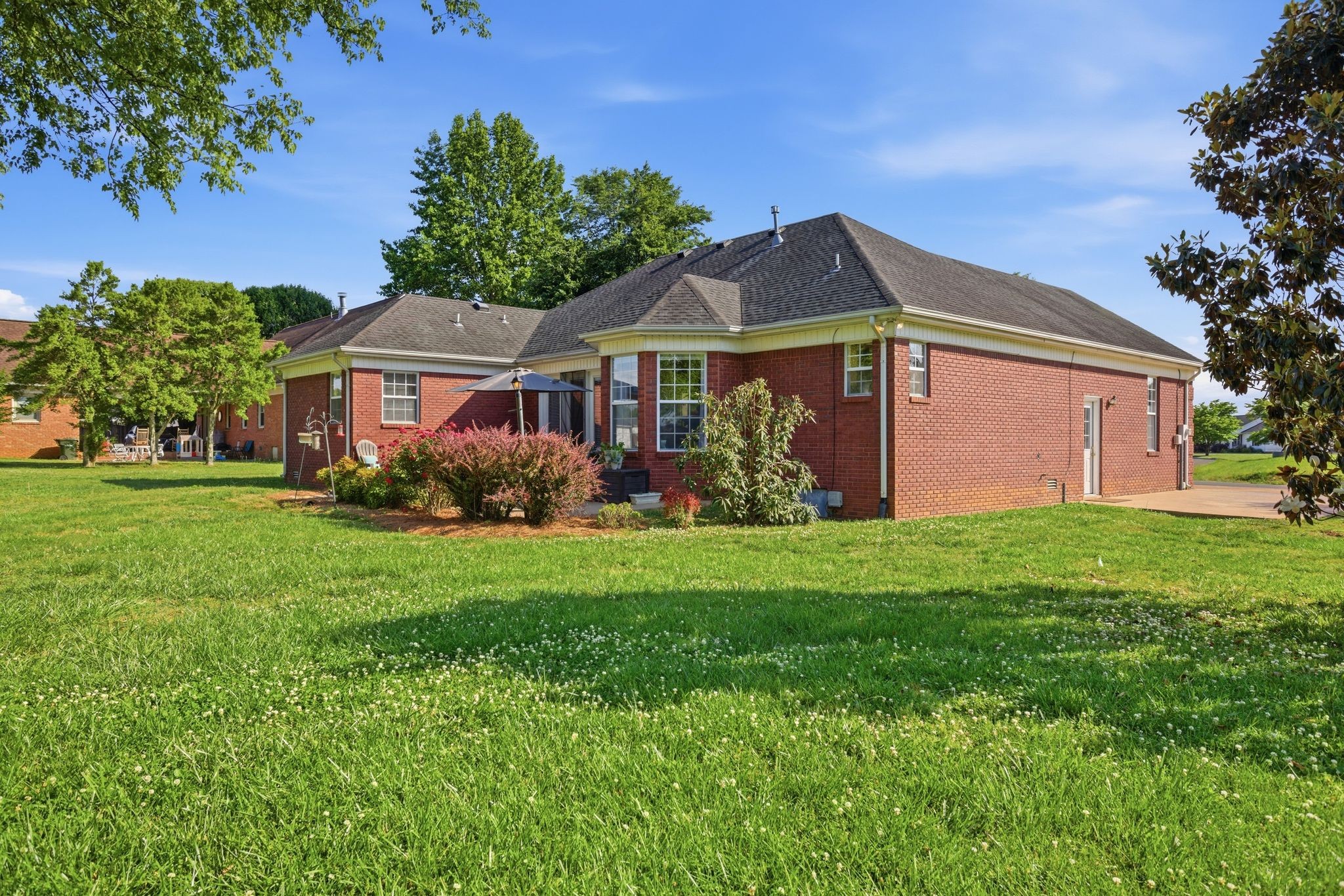 1130 Austin Cir