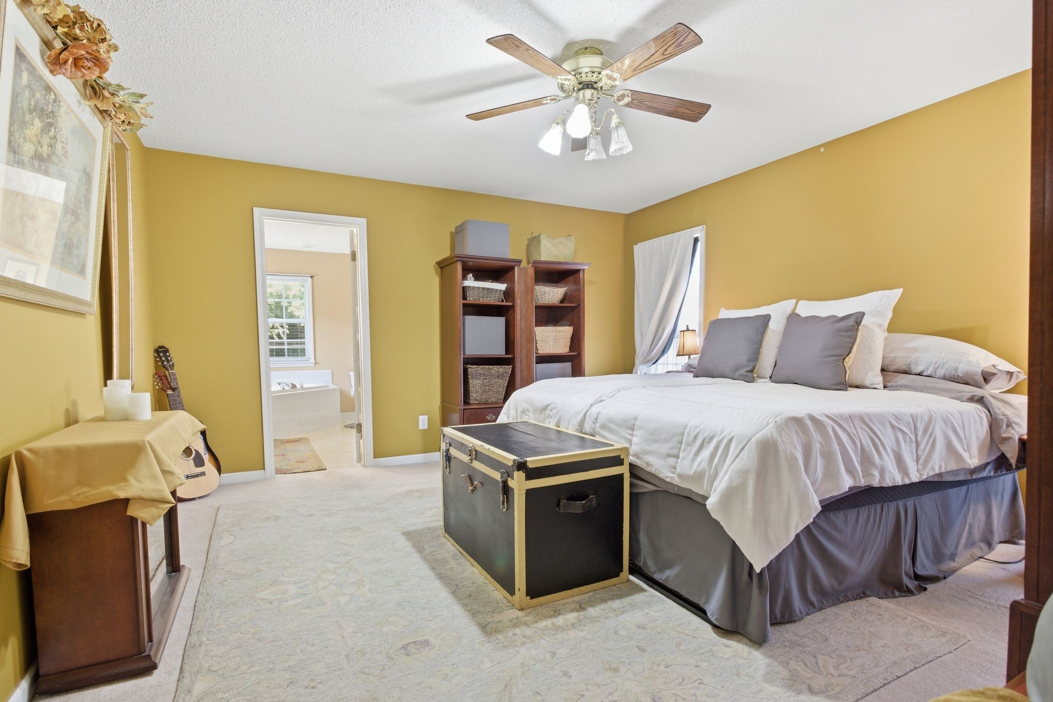 1130 Austin Cir