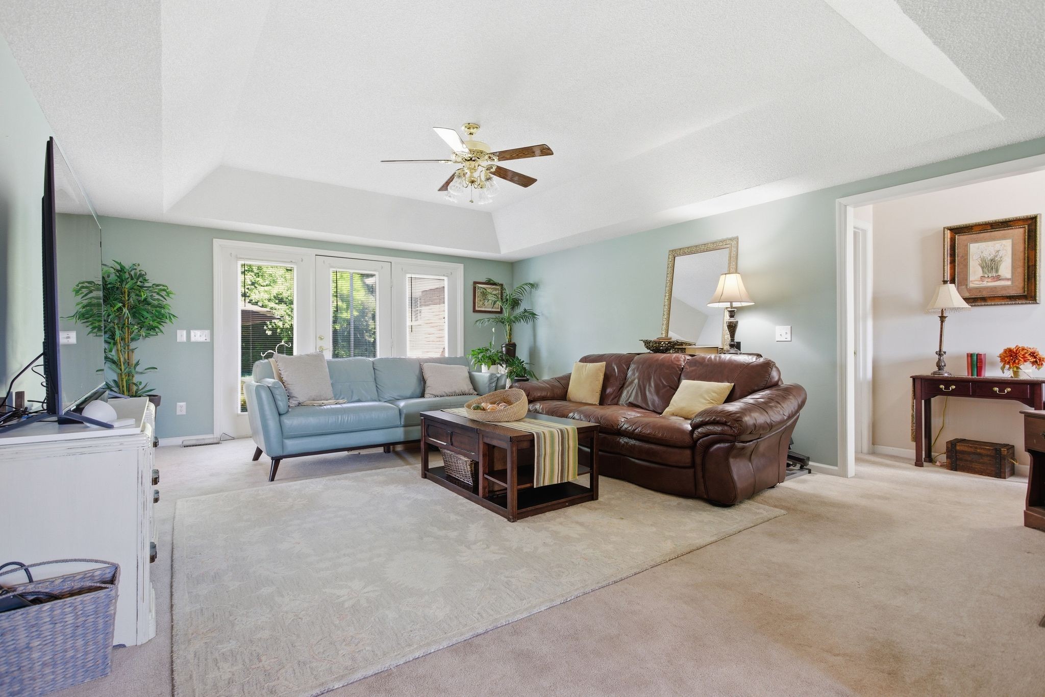1130 Austin Cir