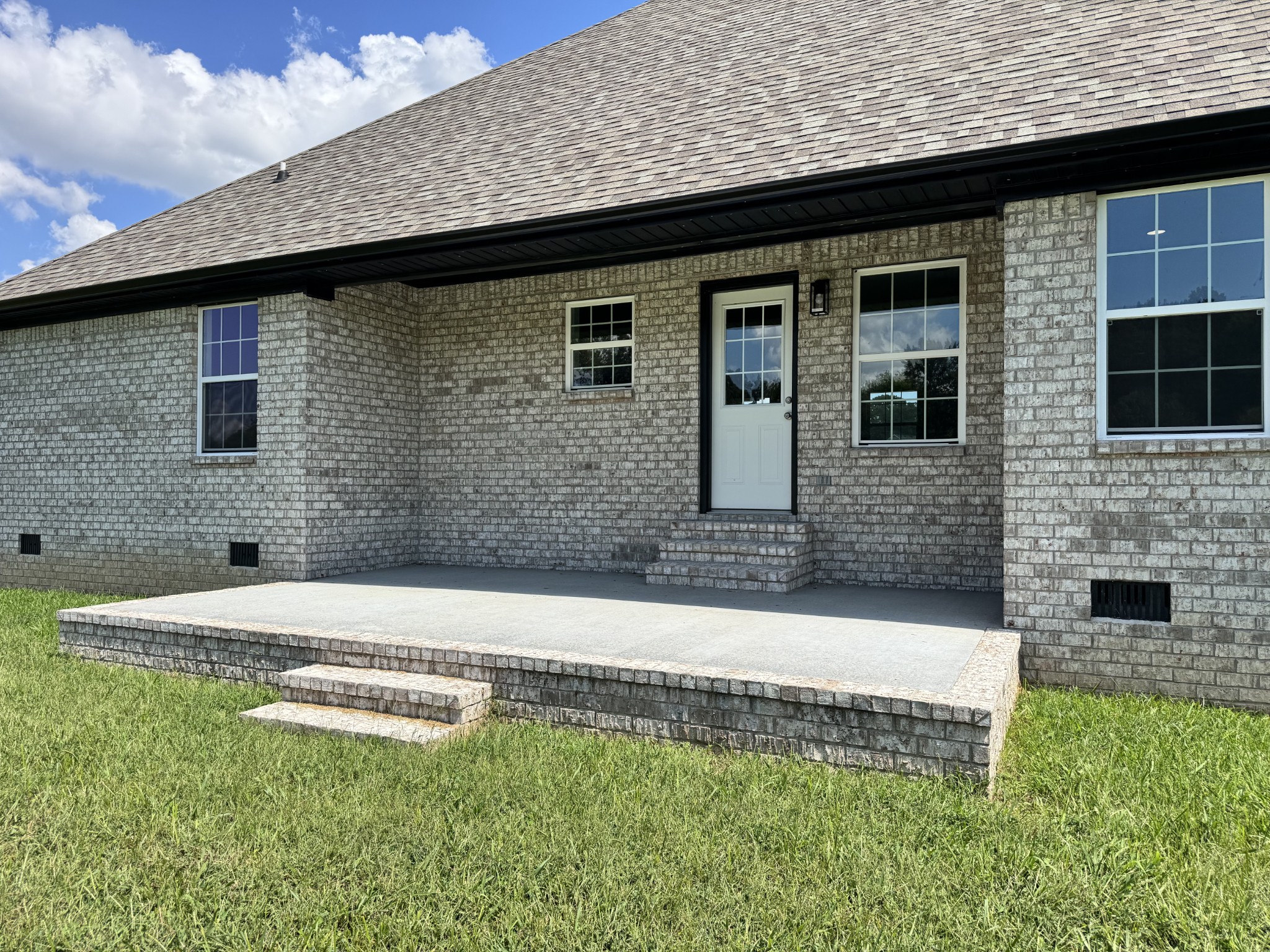 150 Sundance Dr