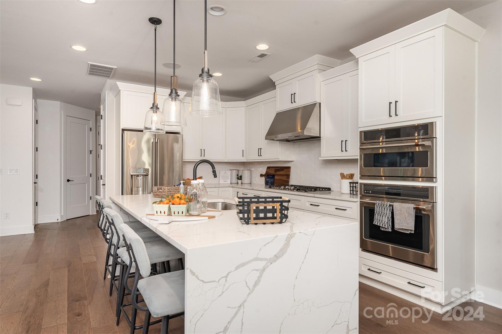 4017 Easton Ridge Lane