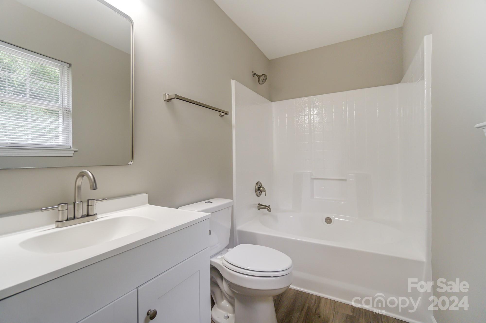 820 Silver Court