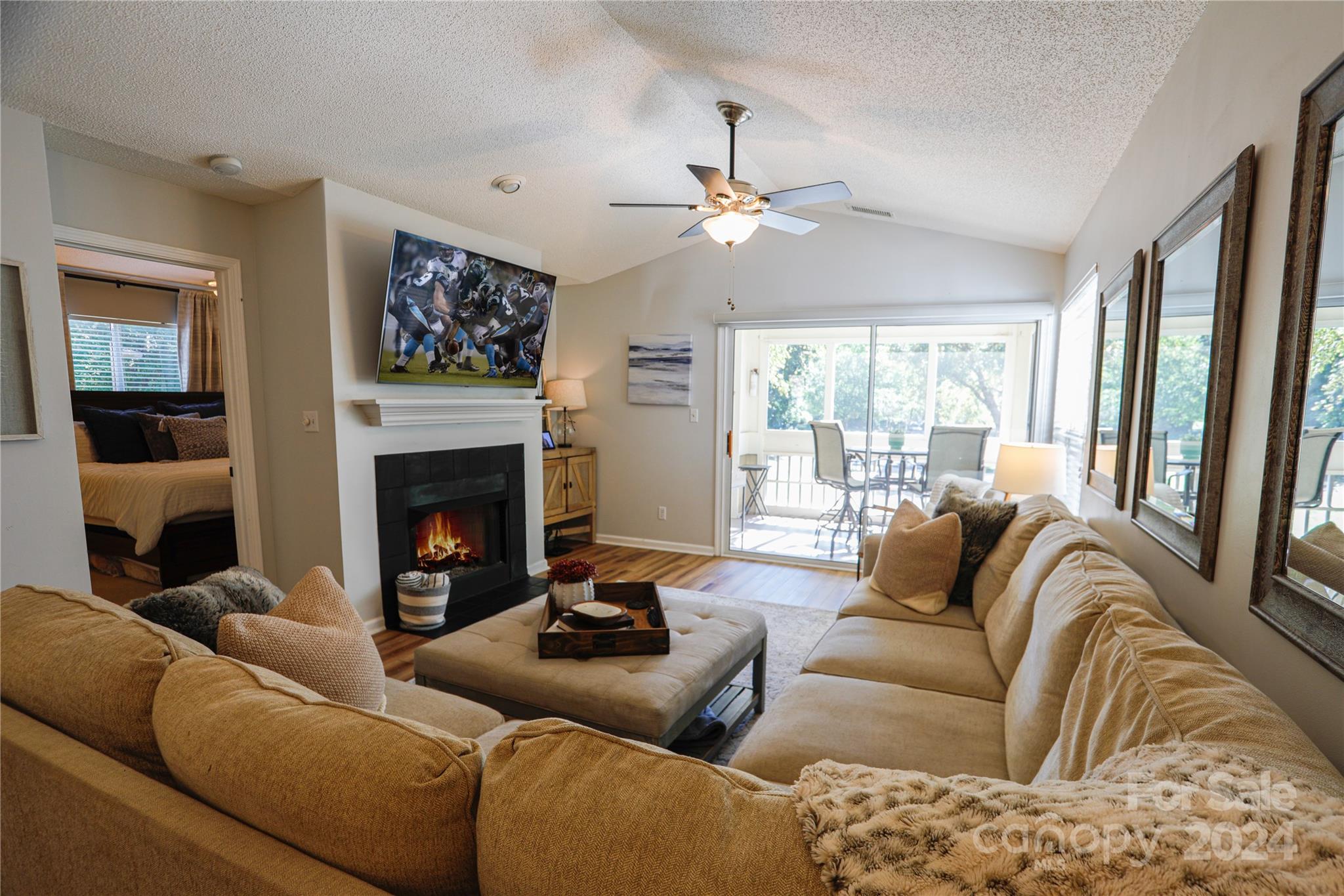 771 Southwest Drive Unit: 22U