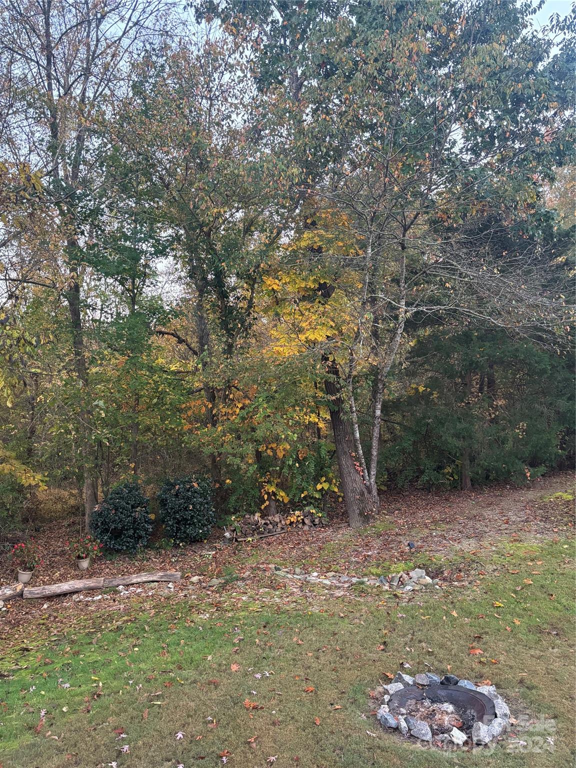 10745 Sapphire Trail