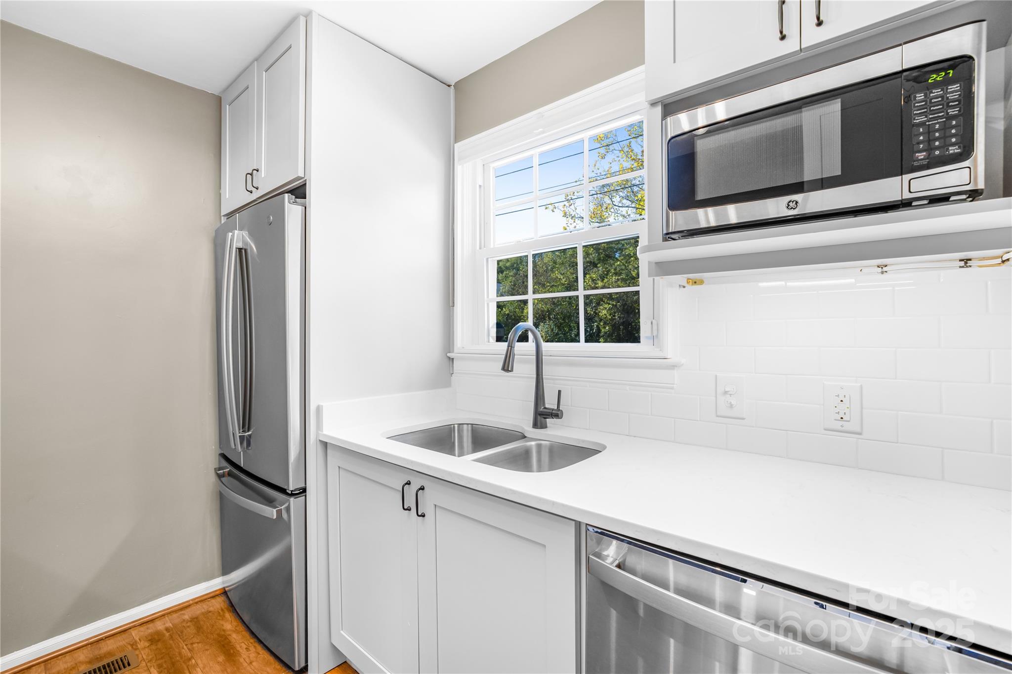 419 Wakefield Drive Unit: A