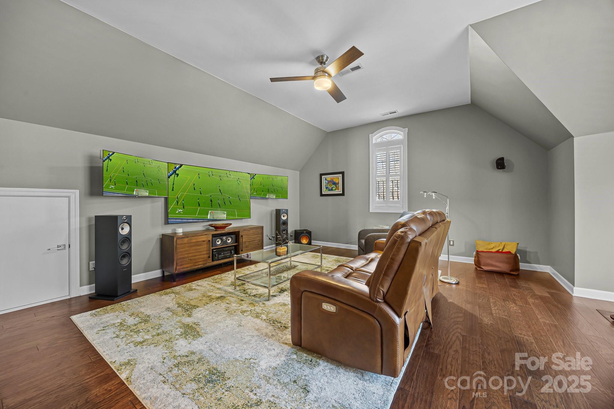 15903 Glen Miro Drive