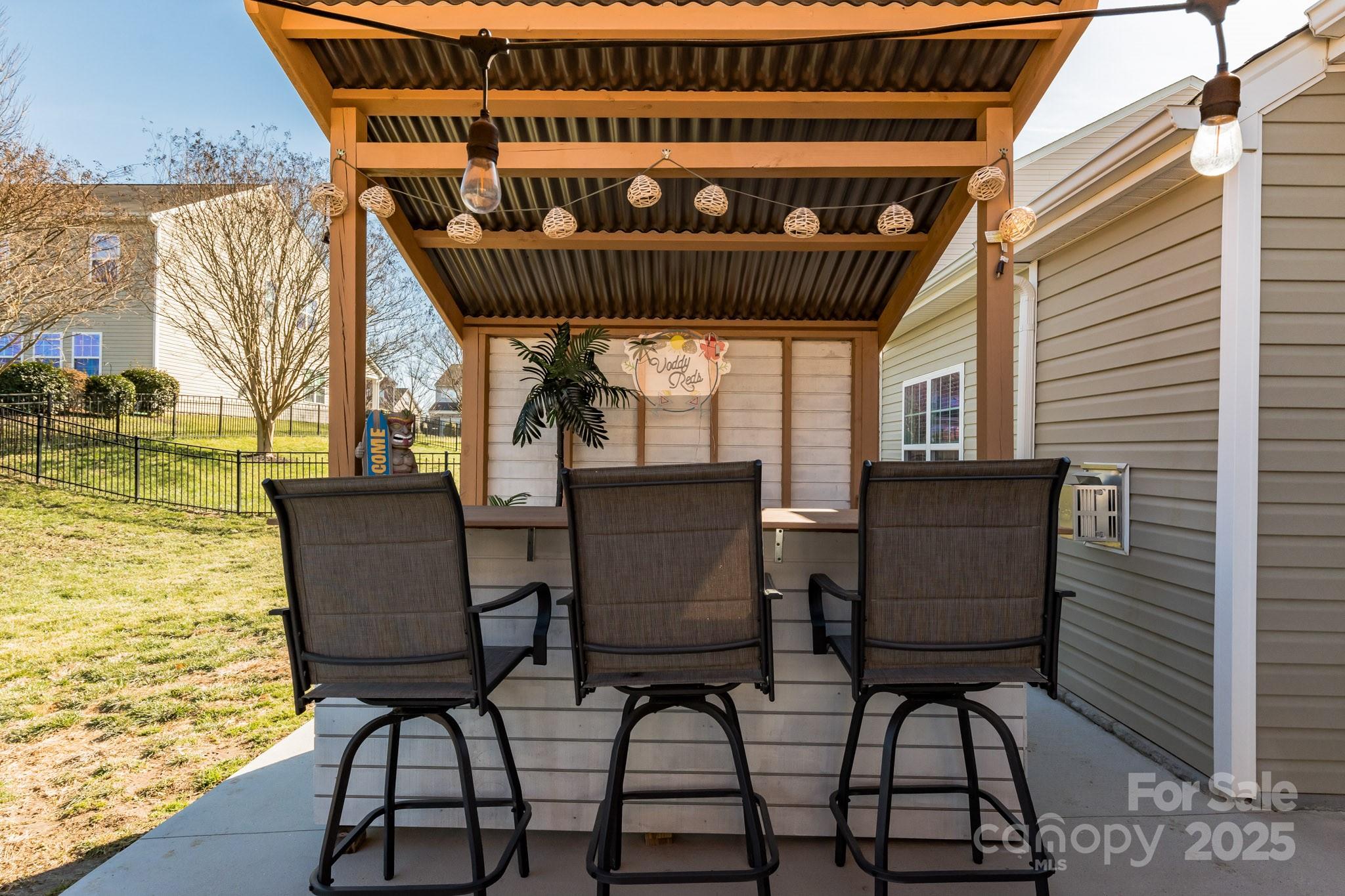 5826 Castlecove Road