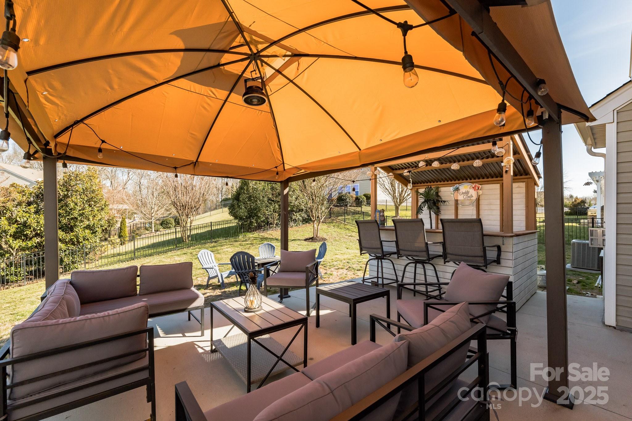 5826 Castlecove Road