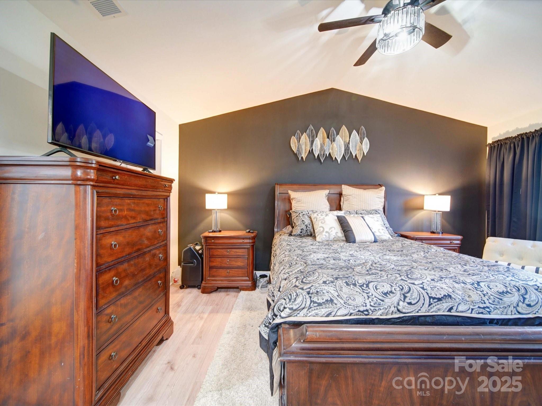 10929 Lassen Court