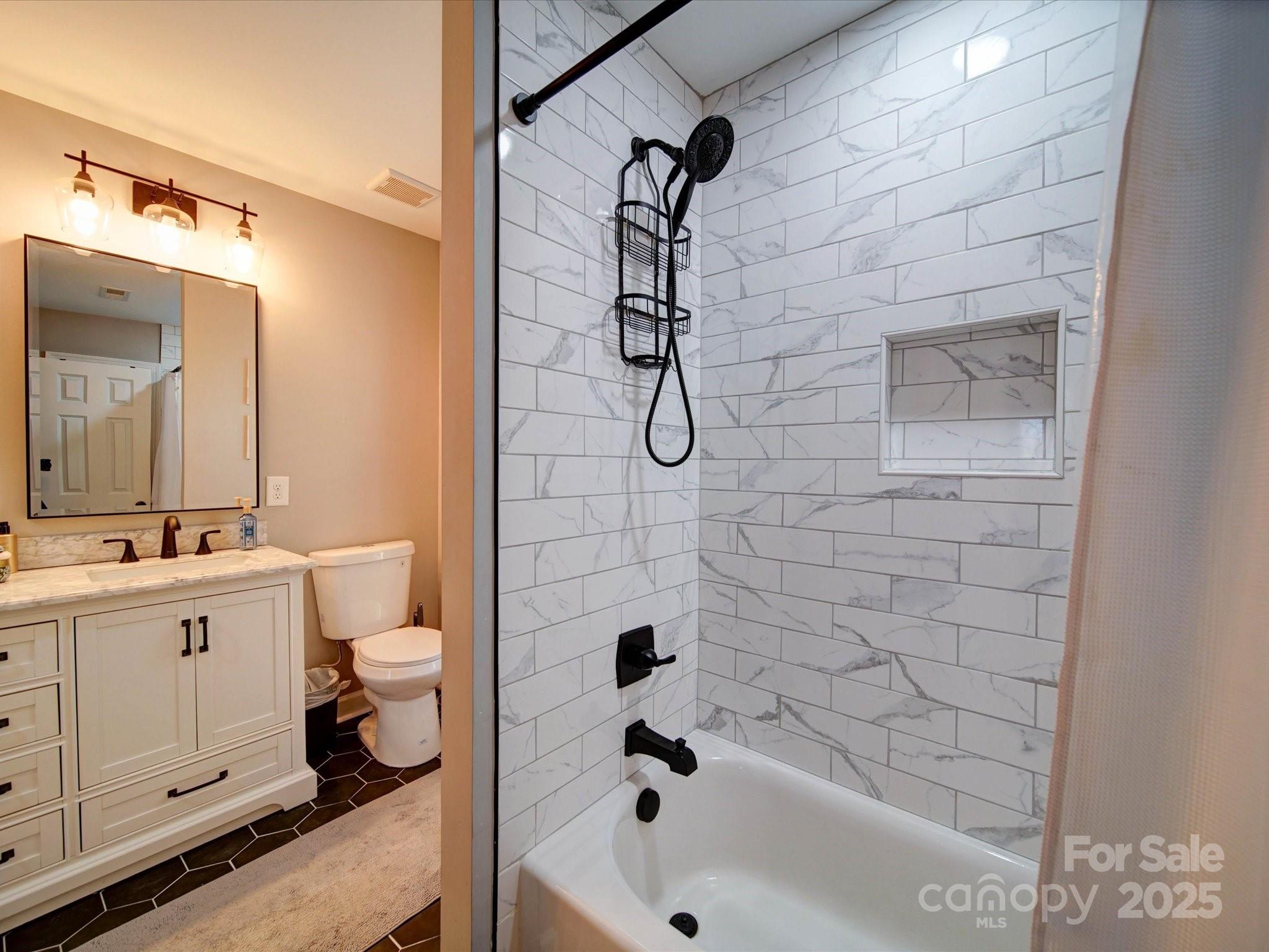 10929 Lassen Court
