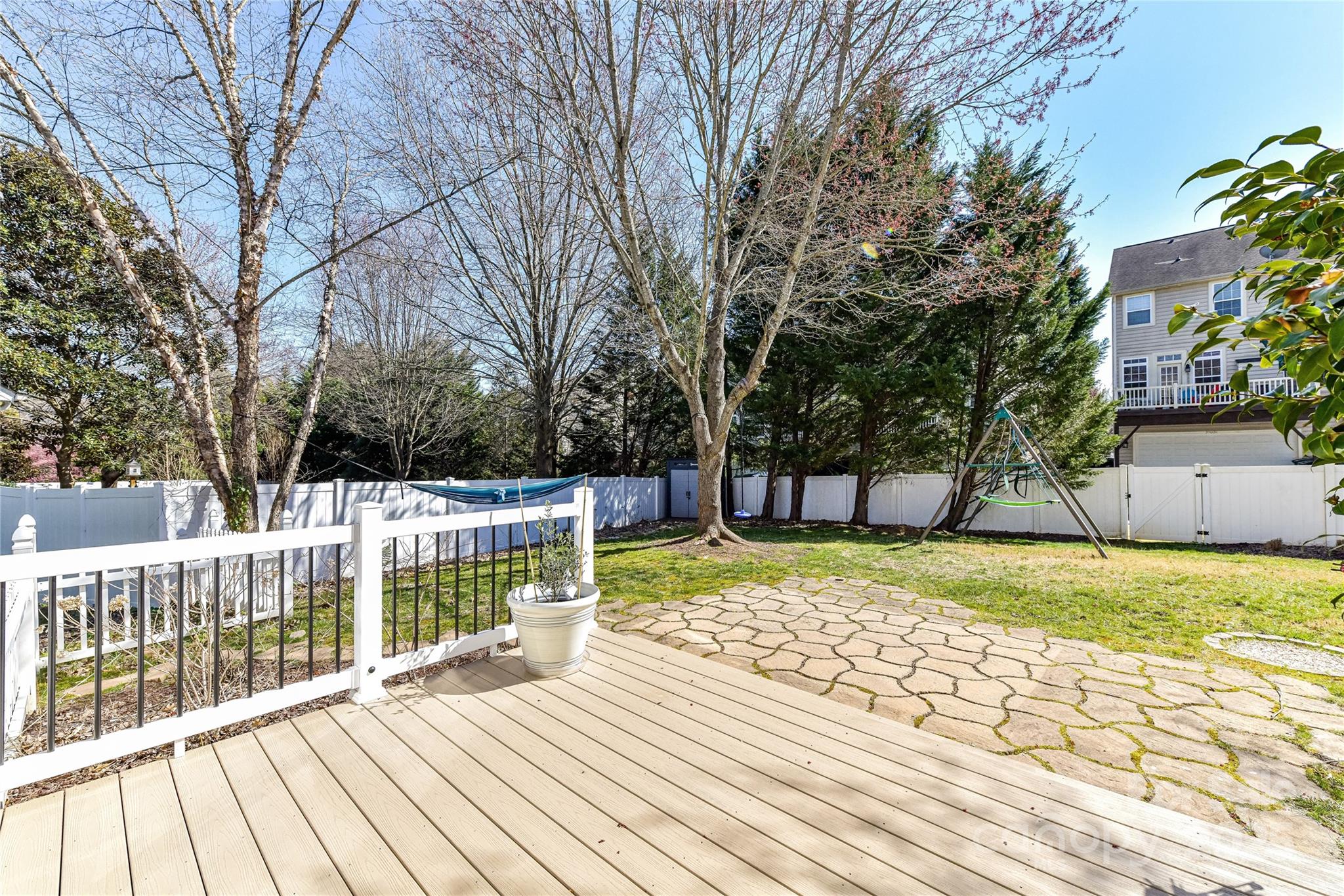 8412 Westmoreland Lake Drive