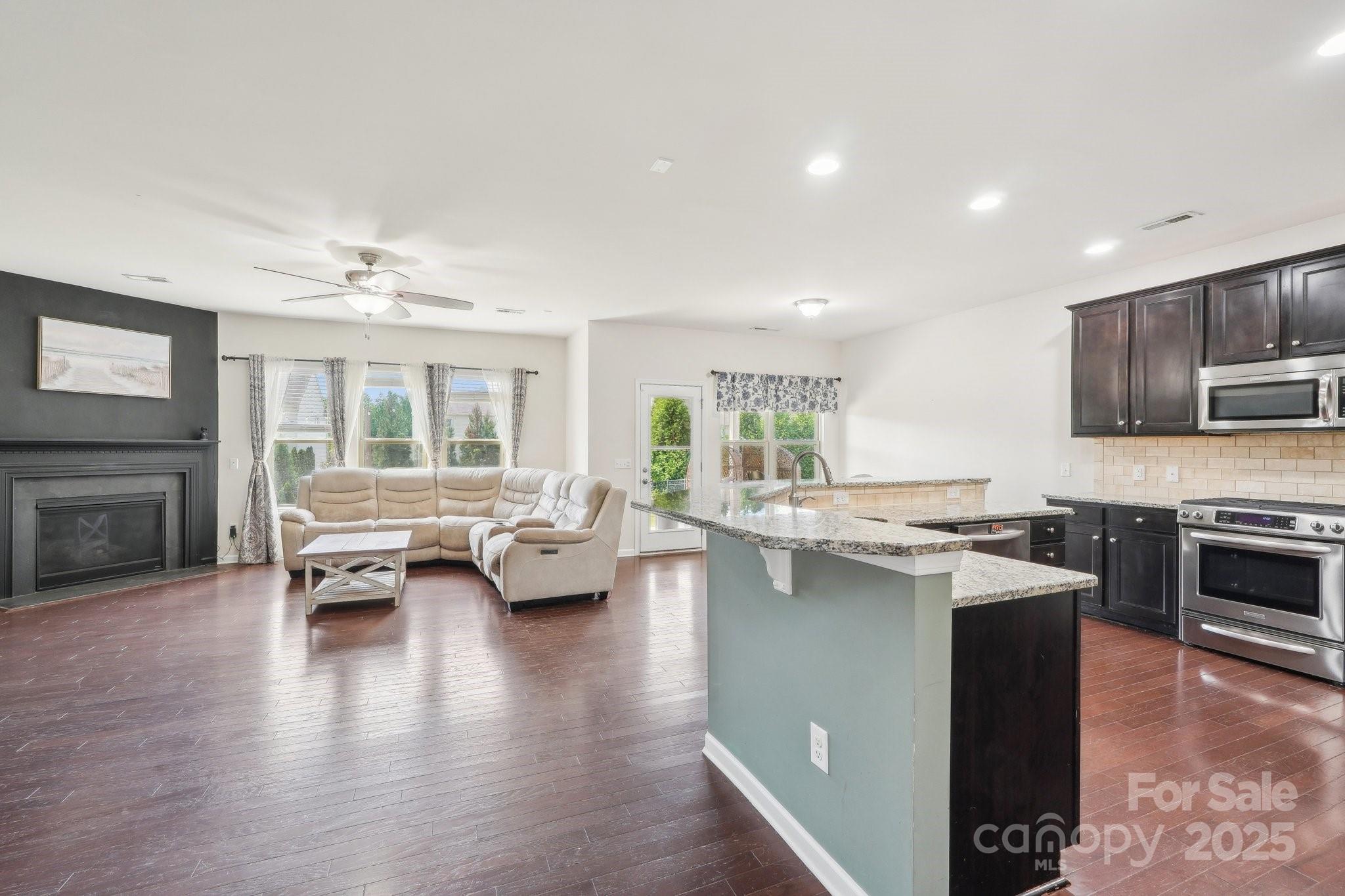 5037 Nighthawk Drive