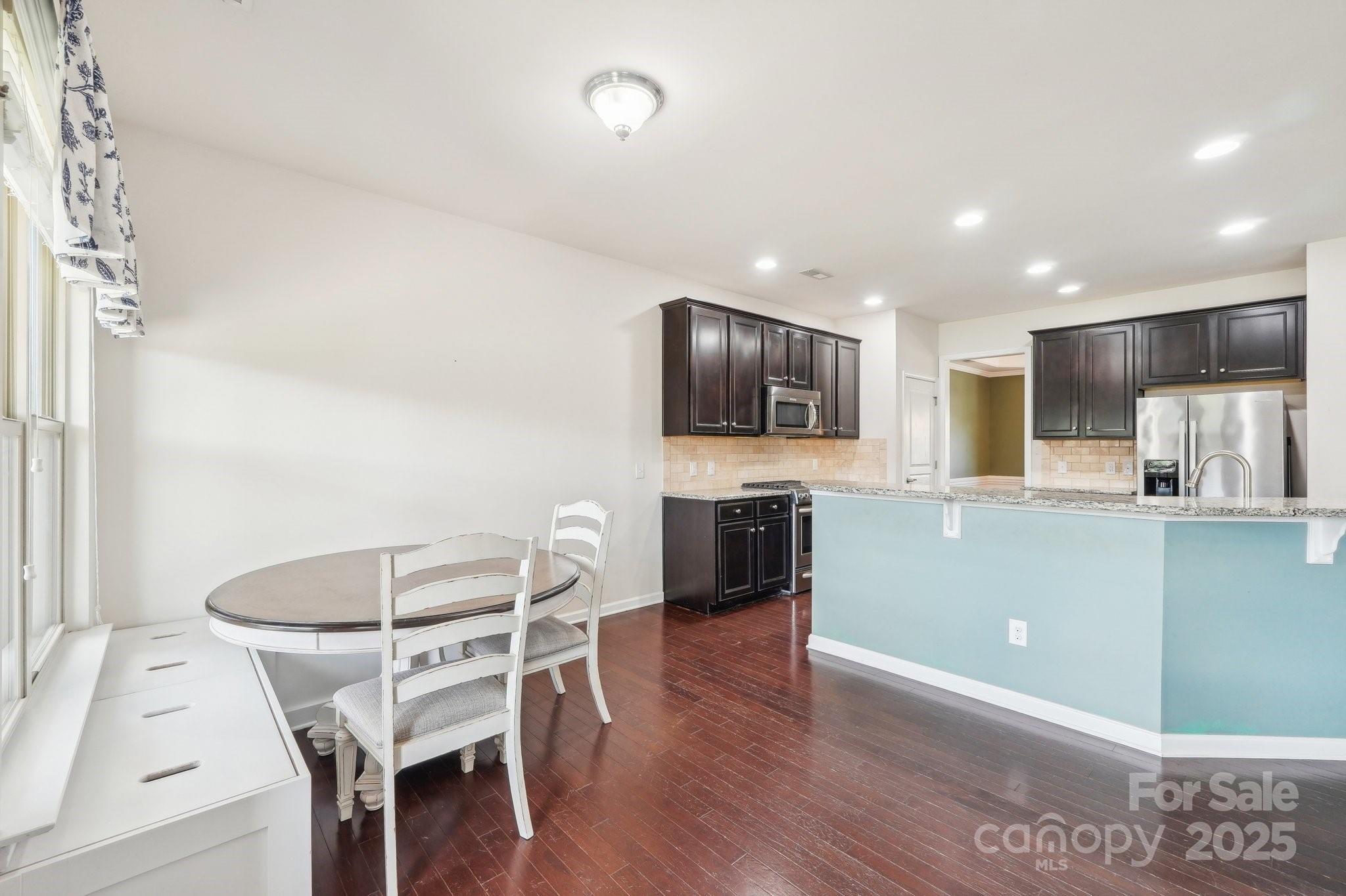 5037 Nighthawk Drive