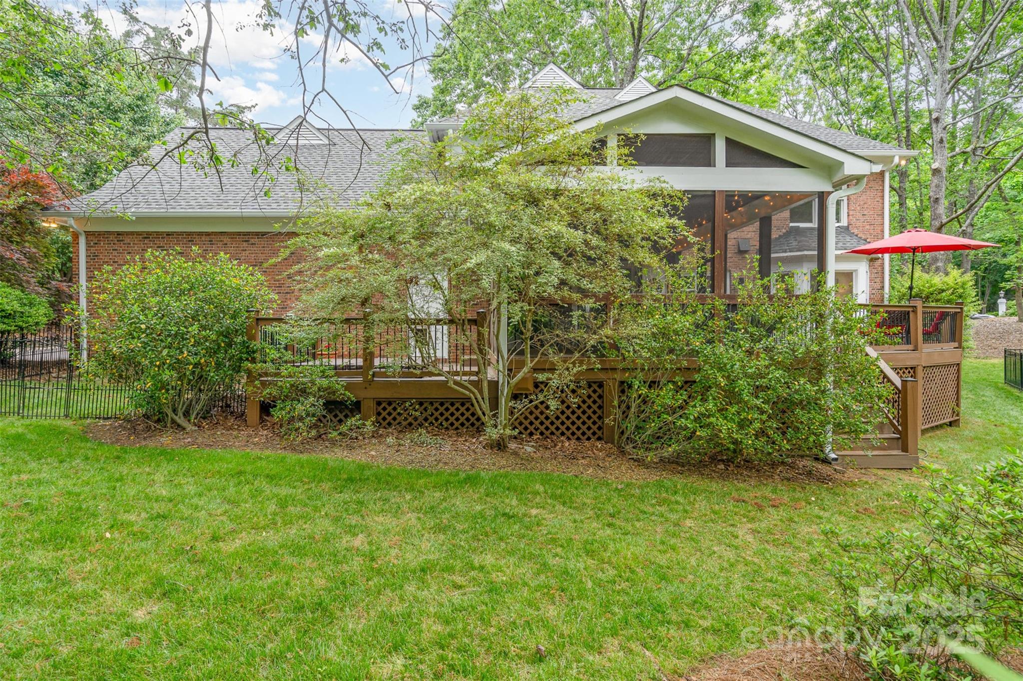 2600 Oakmeade Drive