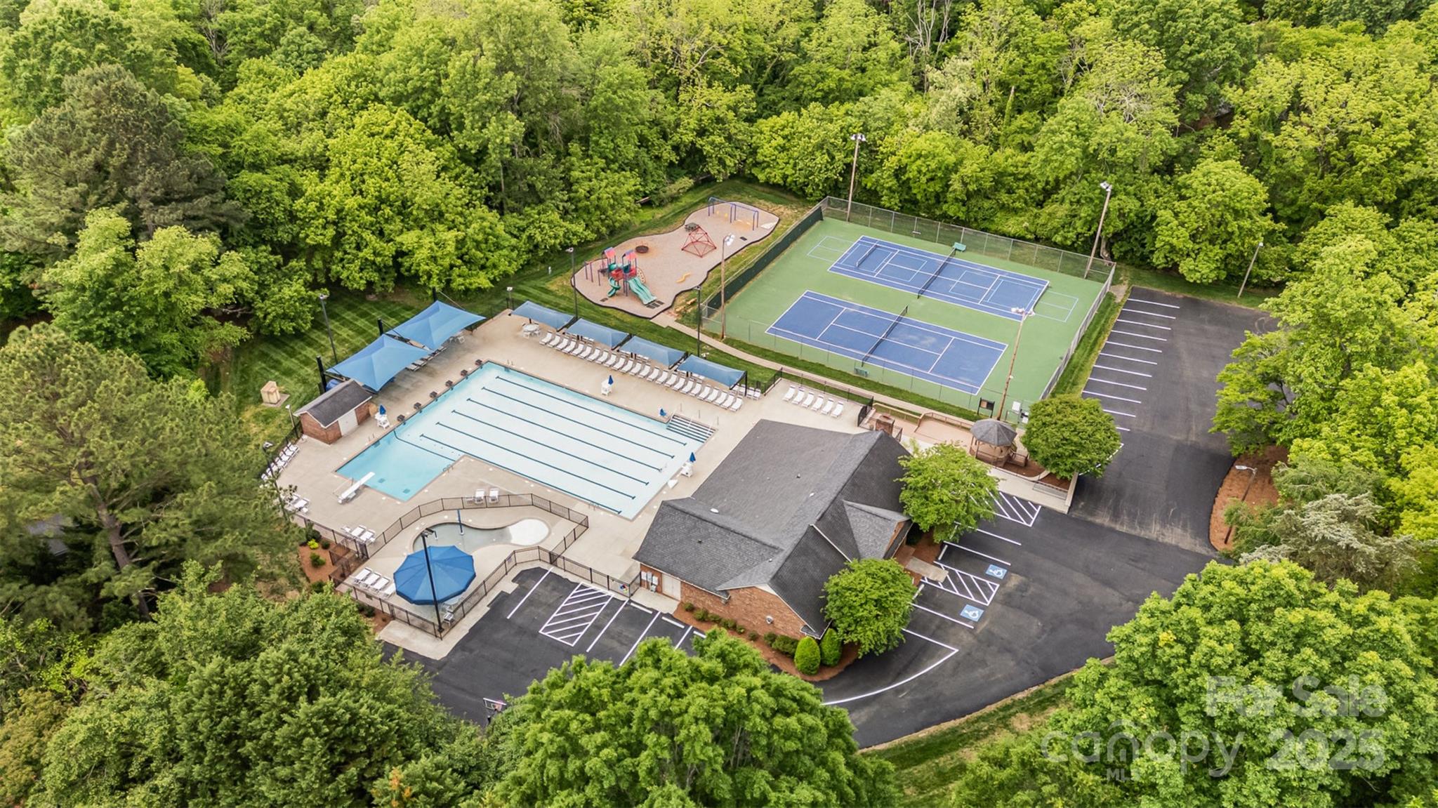 2600 Oakmeade Drive