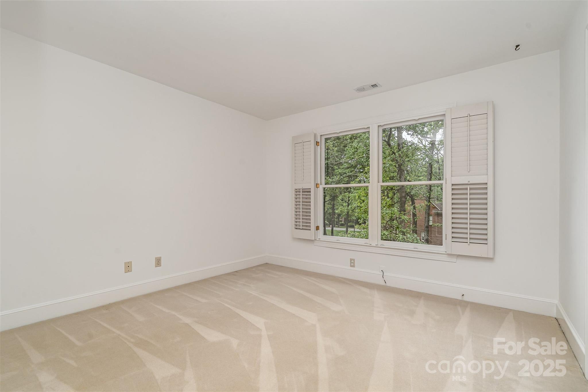 2600 Oakmeade Drive