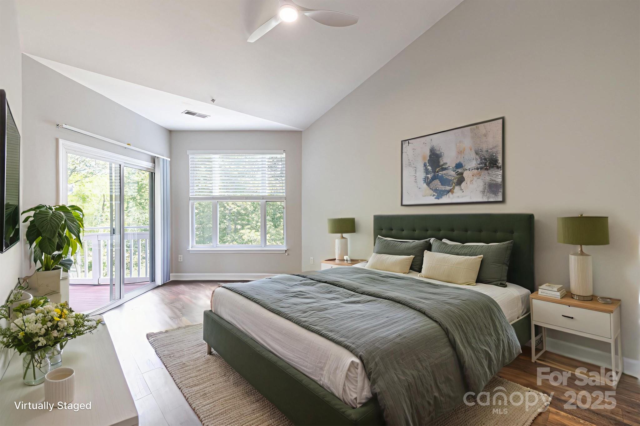 795 Peninsula Drive
