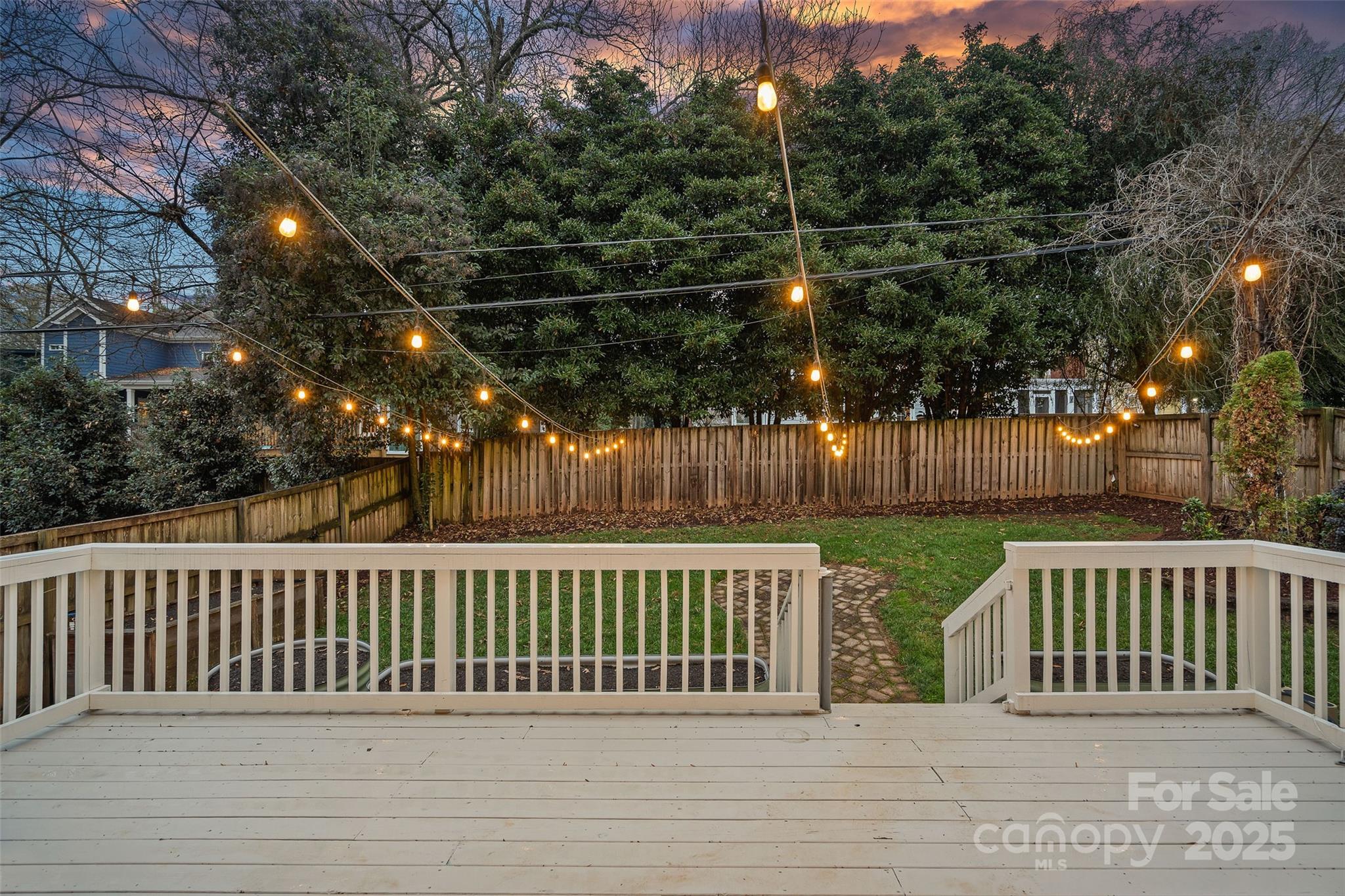 1913 Dunhill Drive