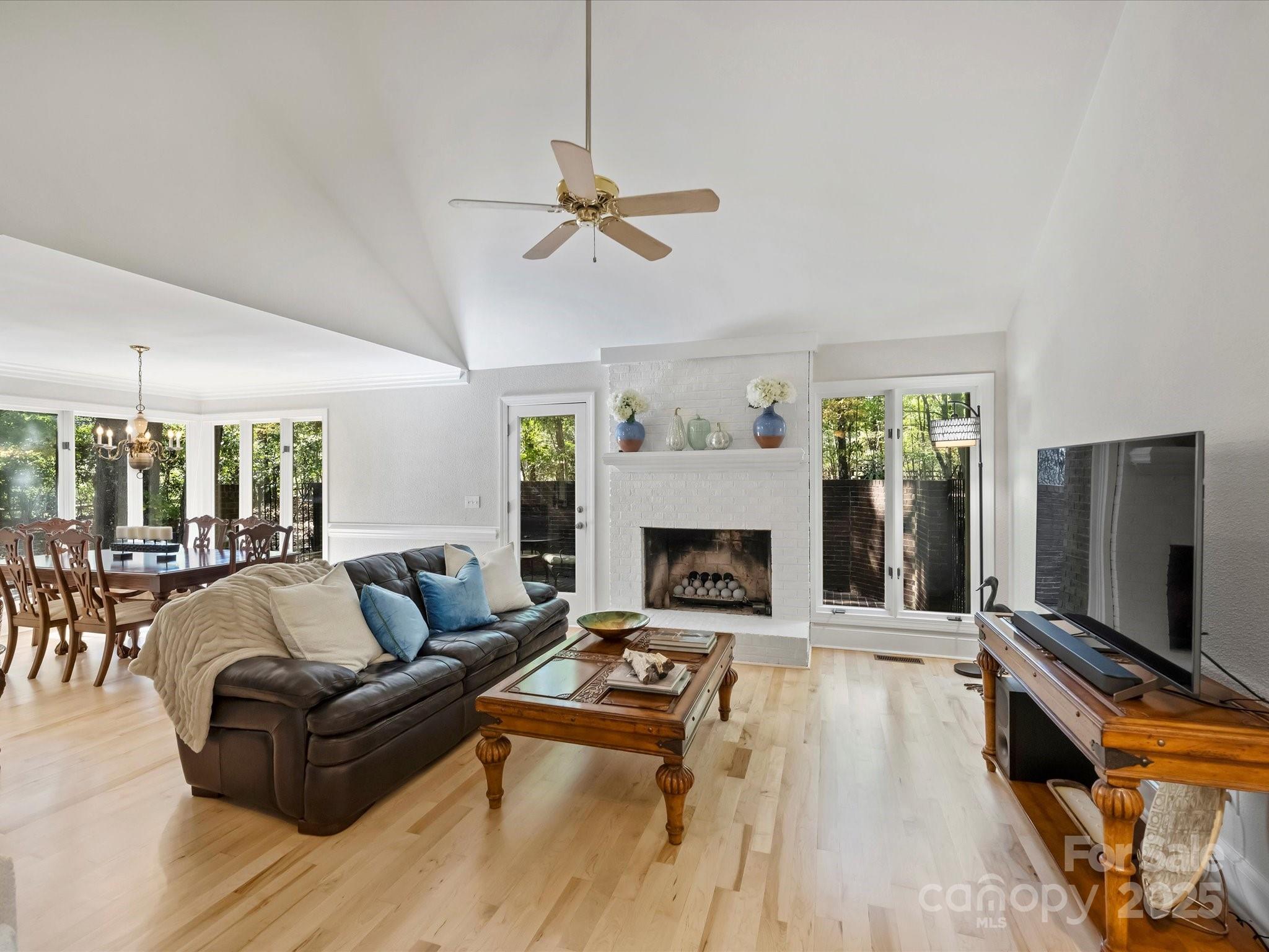 4400 Pendale Road