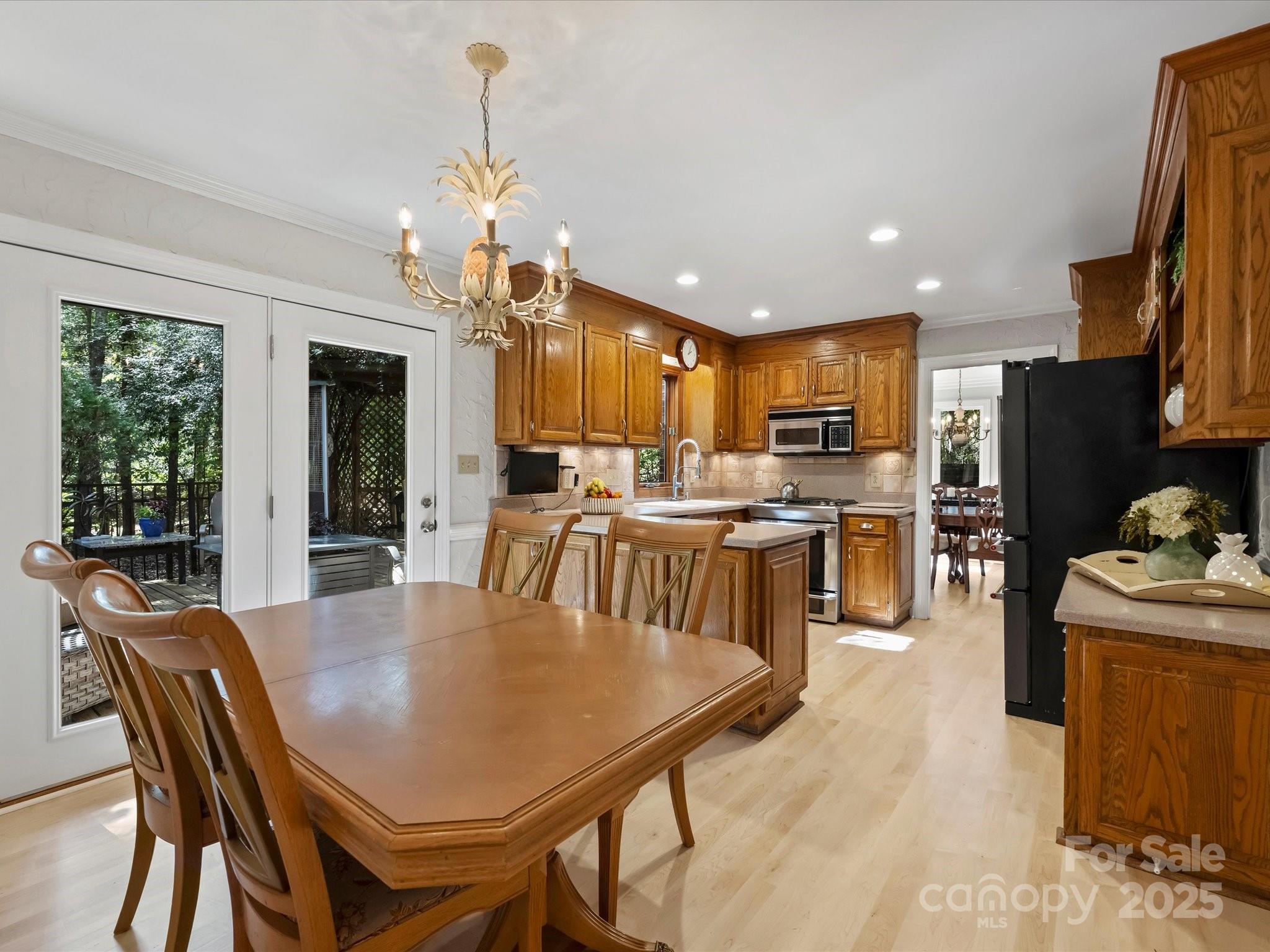 4400 Pendale Road