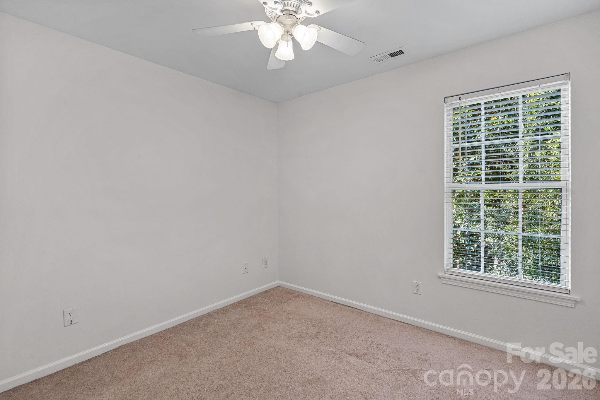 248 Commodore Loop