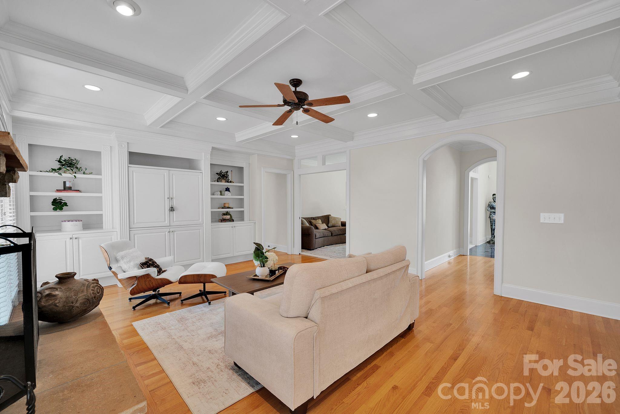 18326 Bowsprit Pointe Road