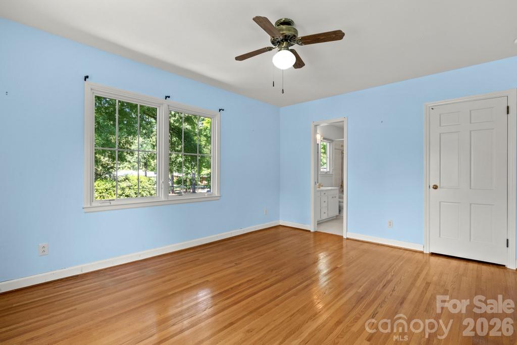 5335 Lansing Drive