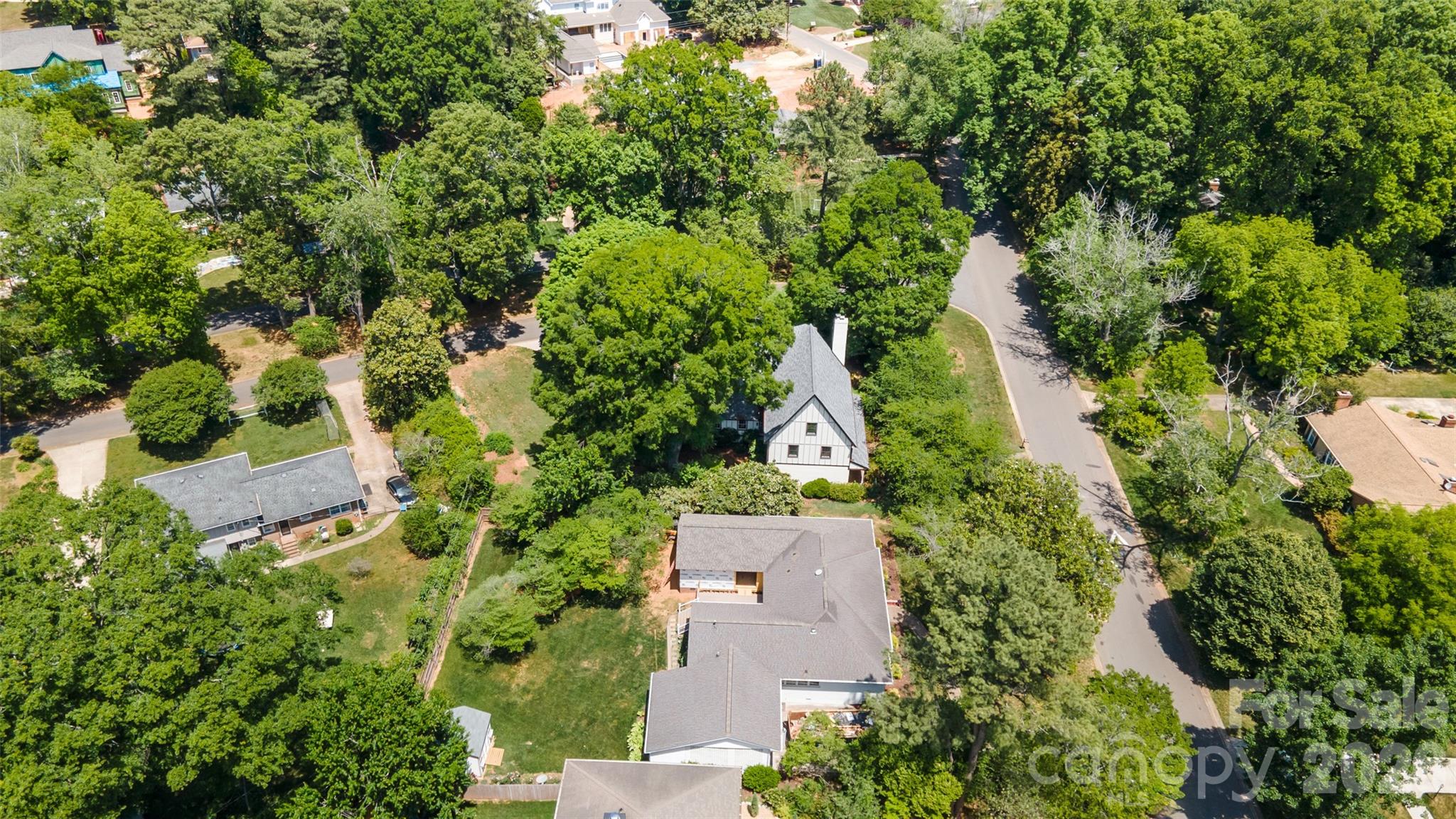 5335 Lansing Drive