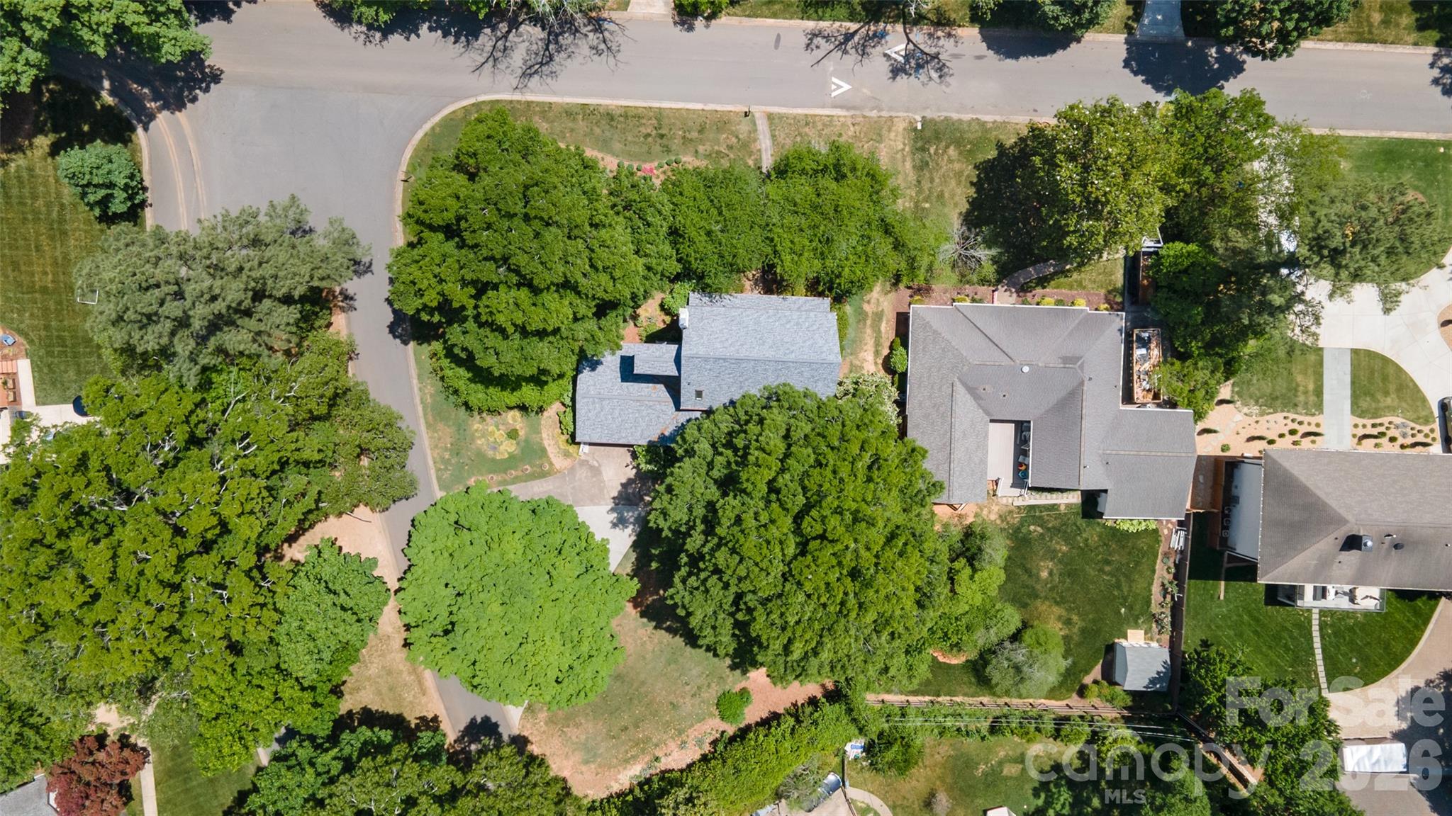 5335 Lansing Drive