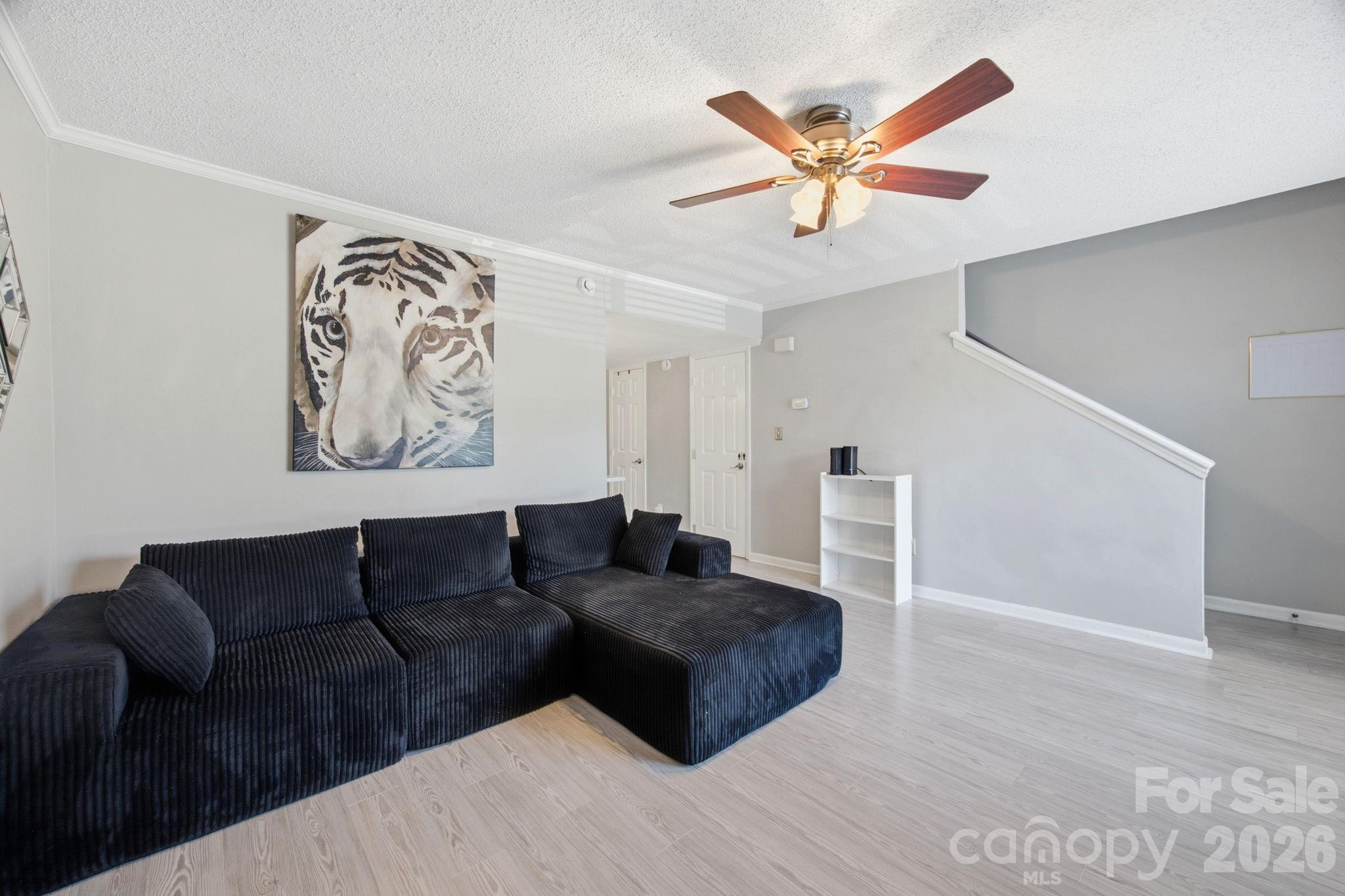 11002 Carmel Crossing Rd