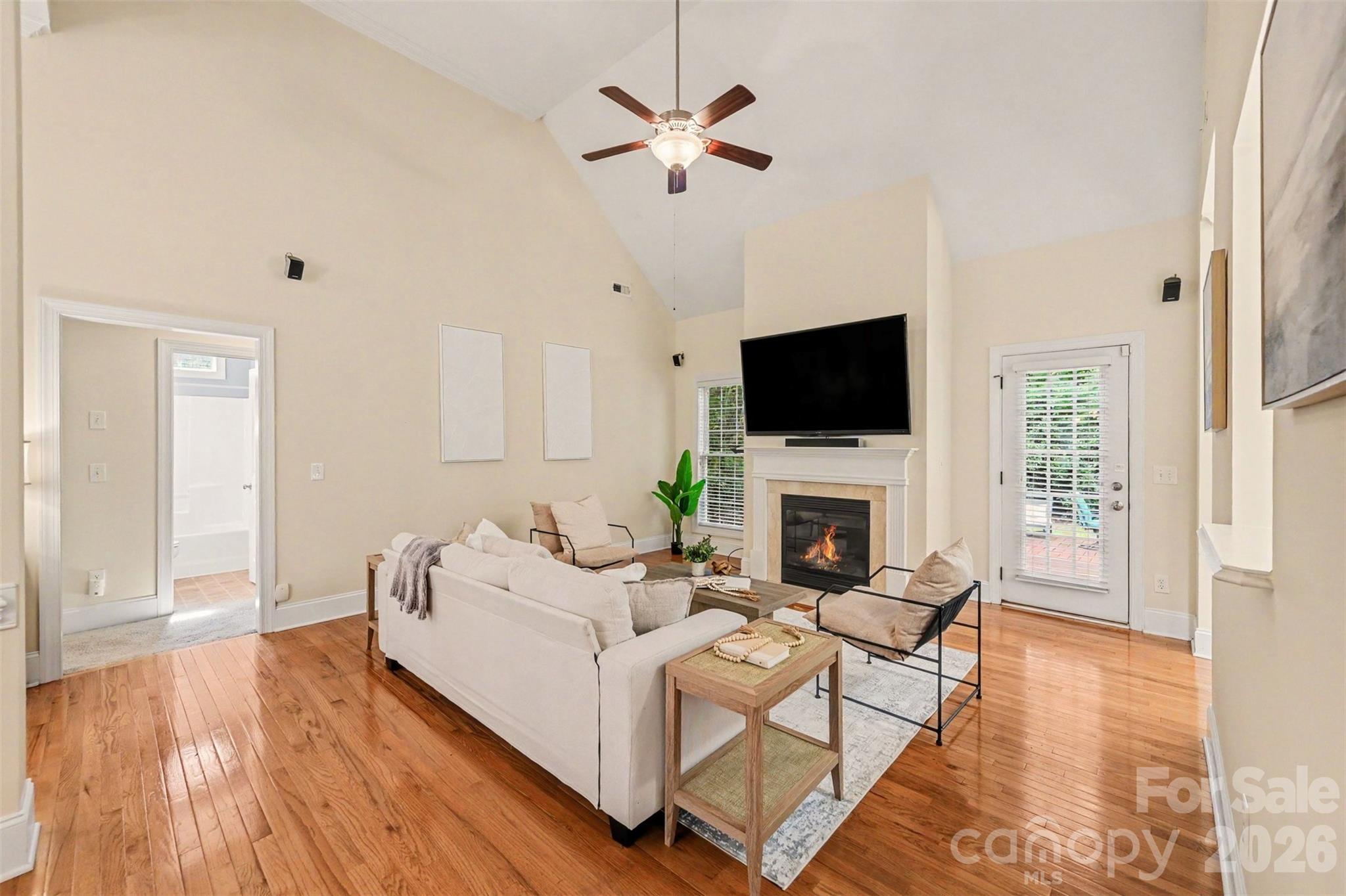 1109 Moray Court