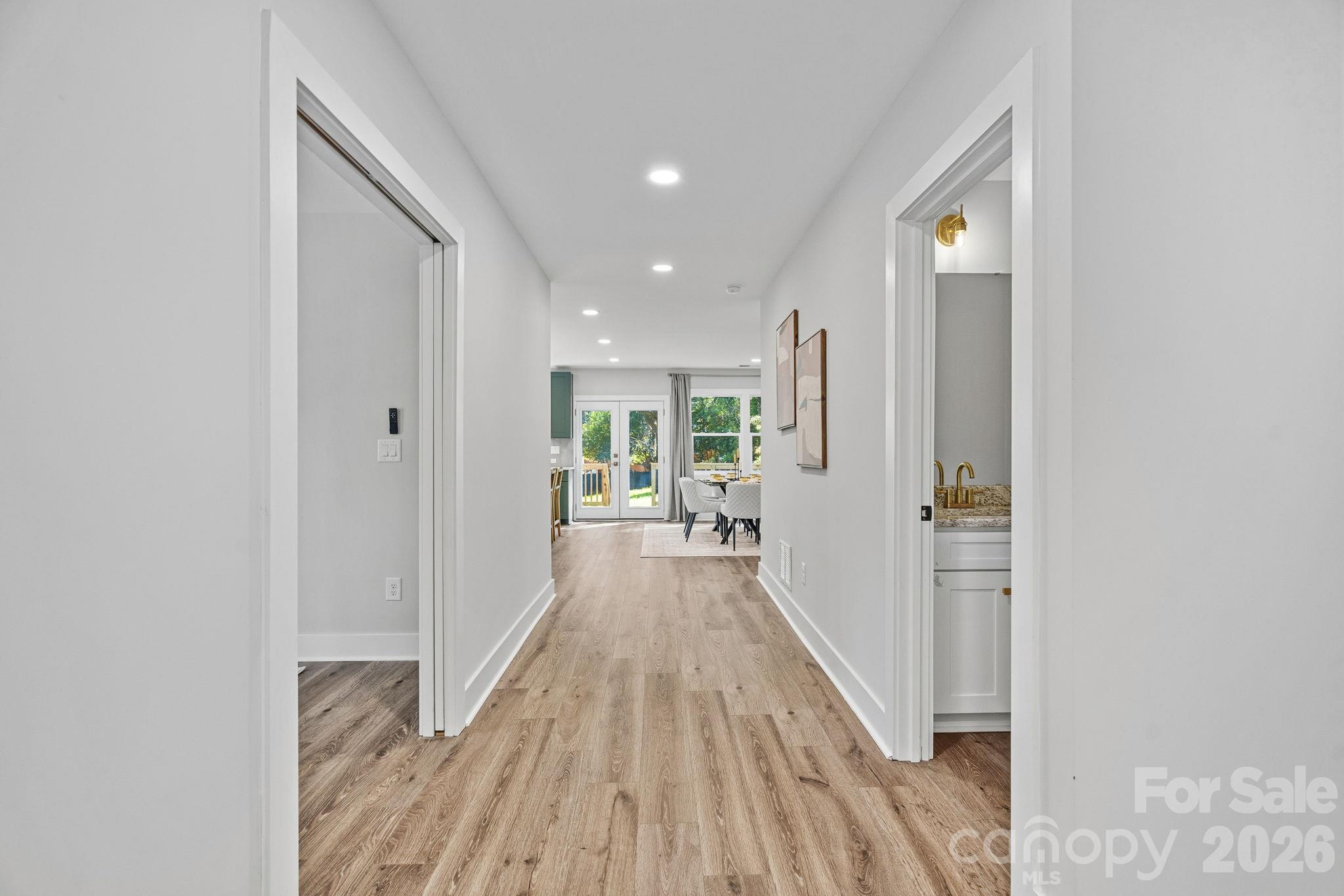 1949 Garibaldi Avenue