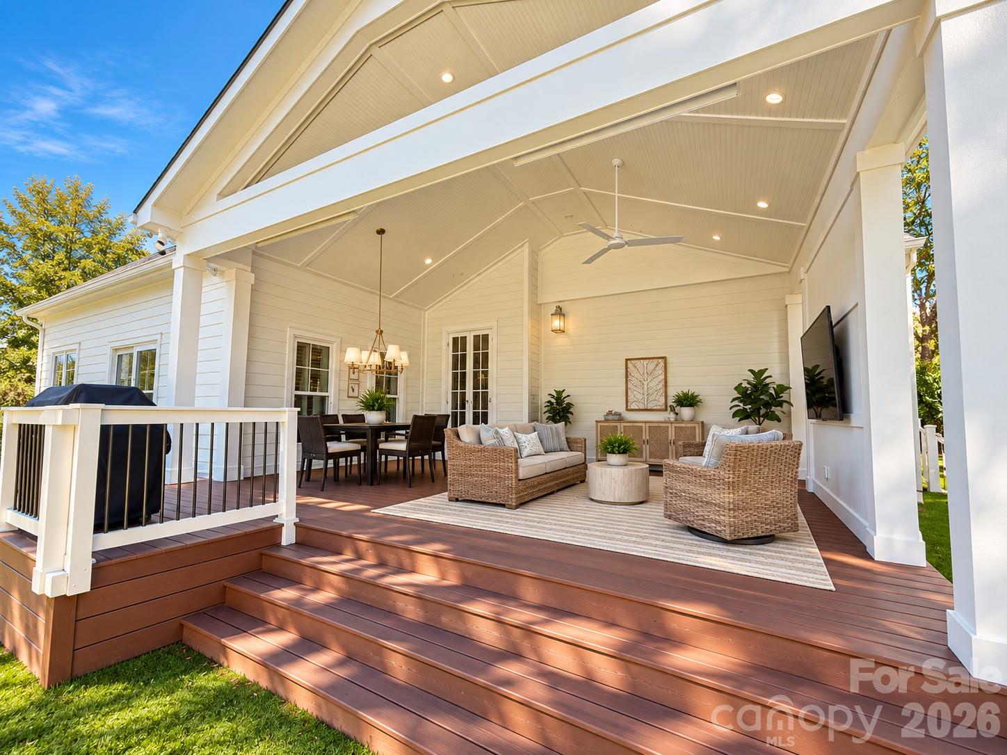 3307 Moores Glen Drive