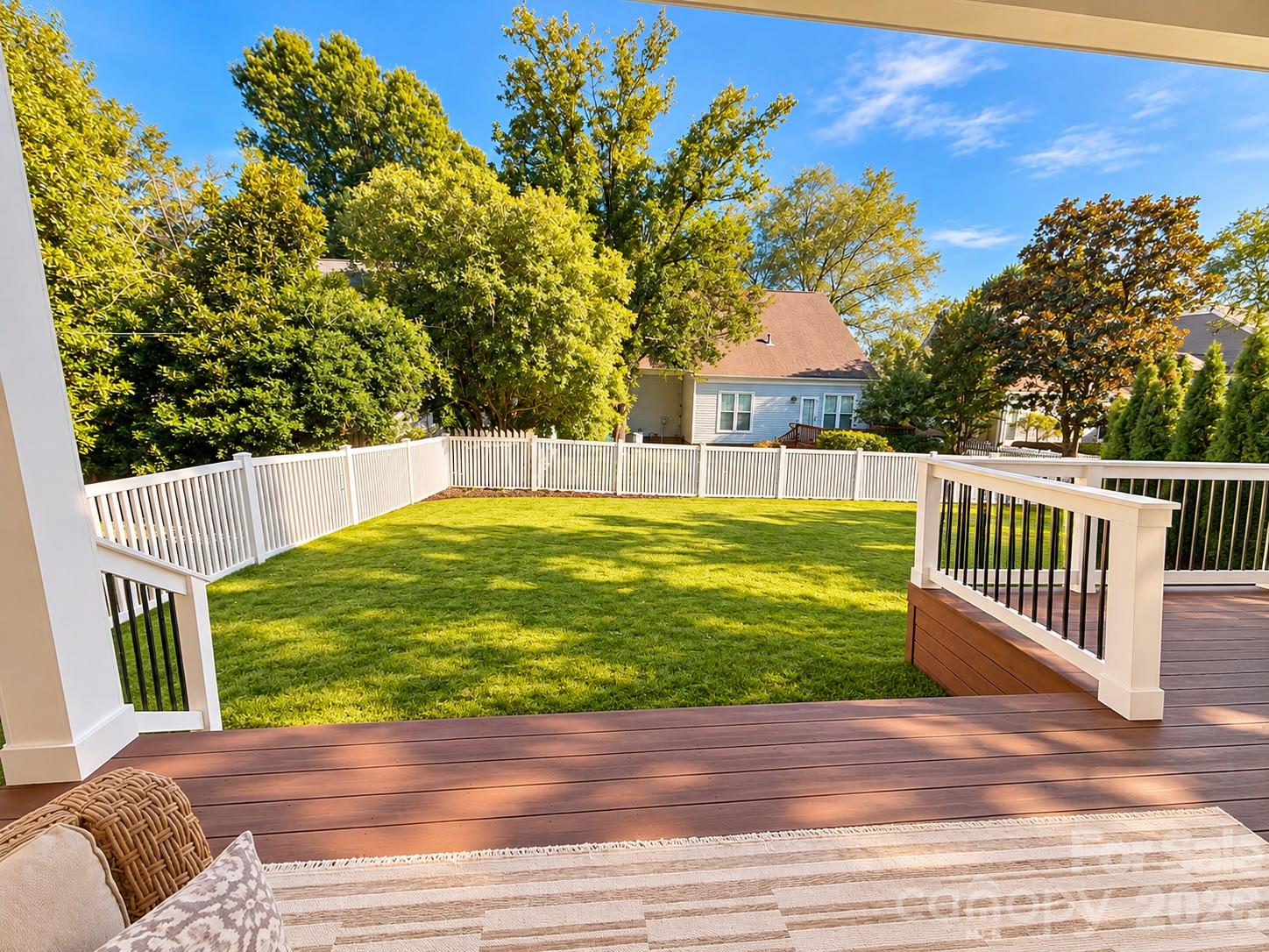 3307 Moores Glen Drive