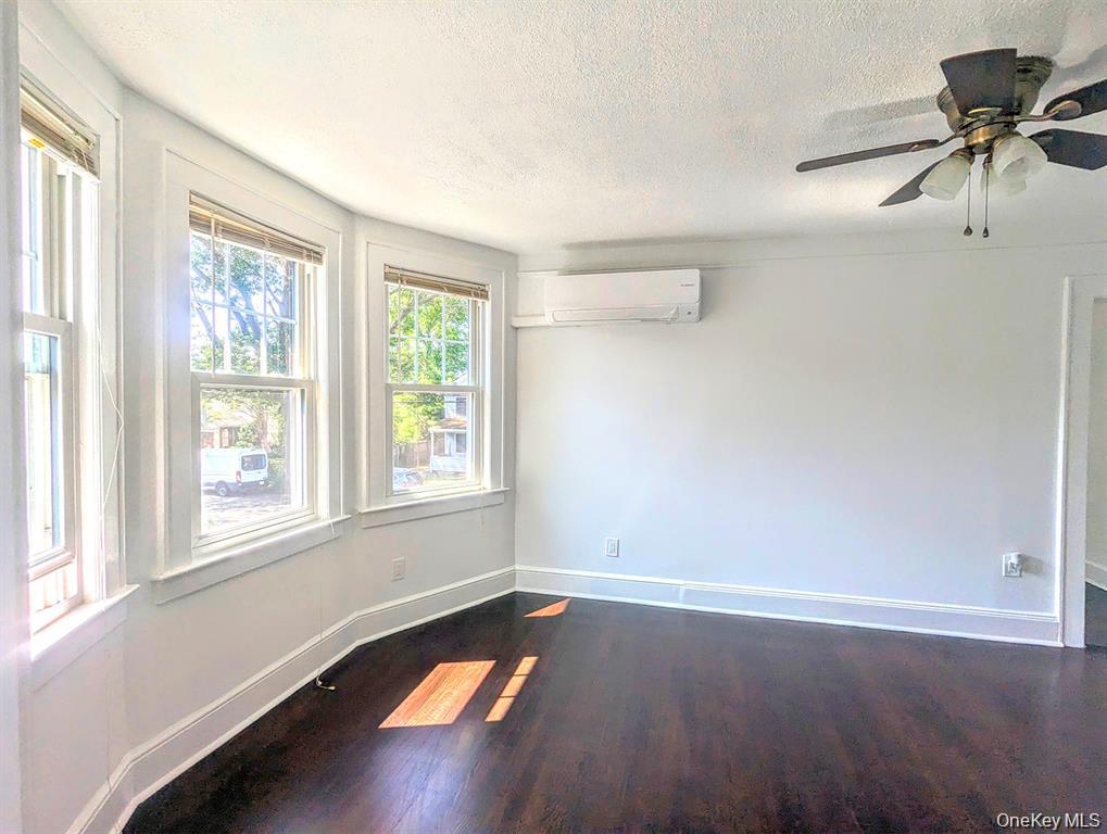 344 Roslyn ave