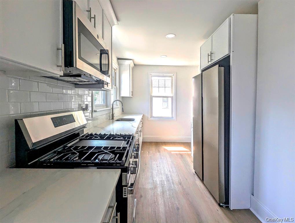 344 Roslyn ave