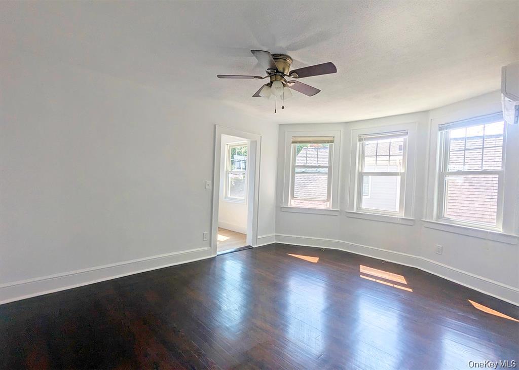 344 Roslyn ave