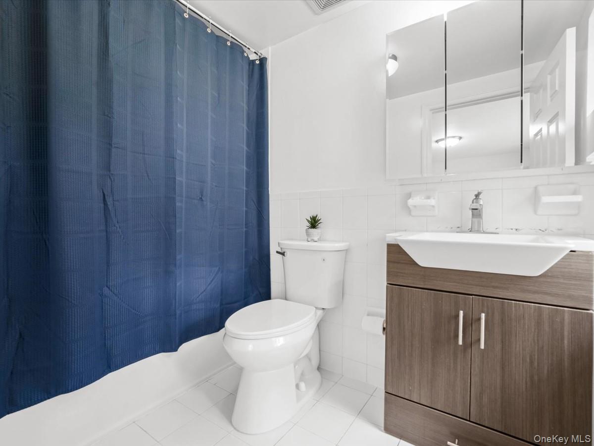 1 Patricia Lane Unit: 305