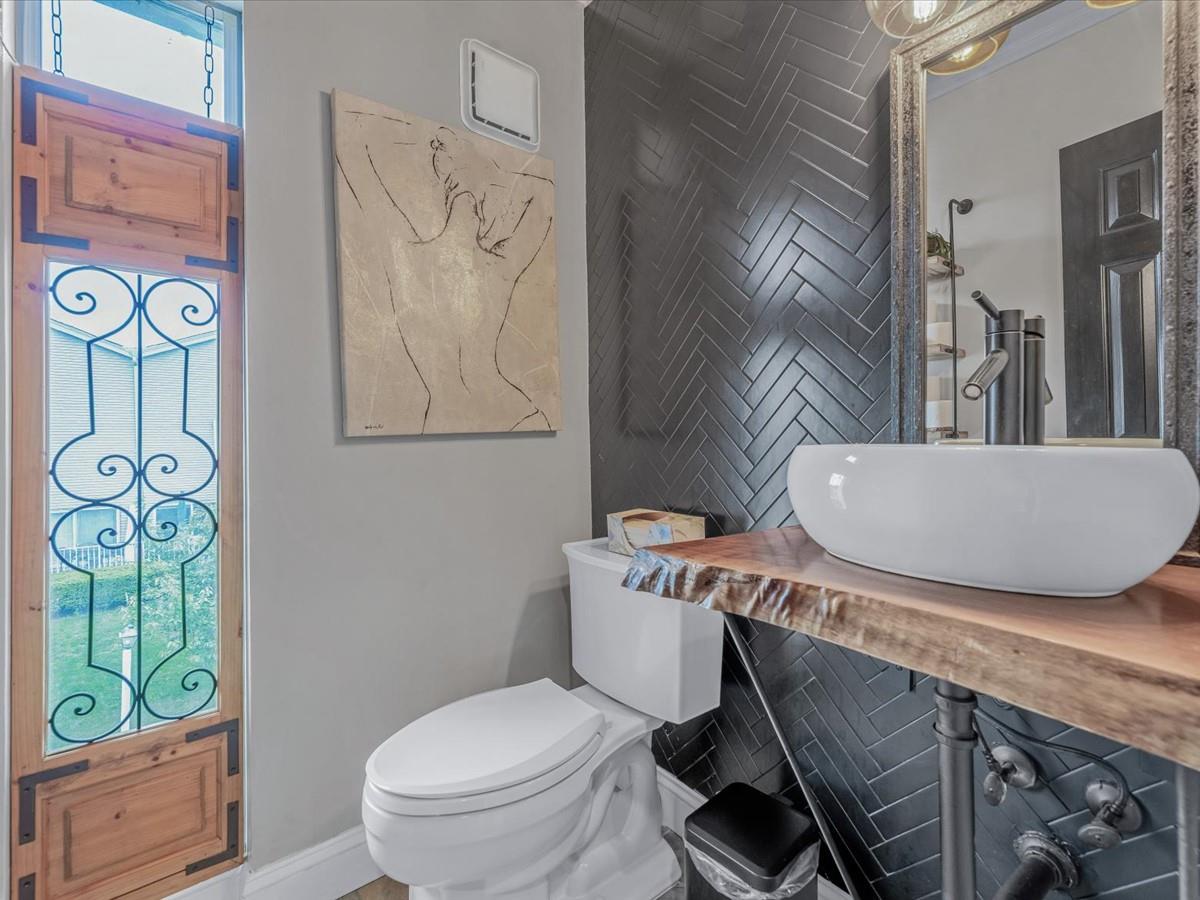 12 Deepwater Way Unit: 31
