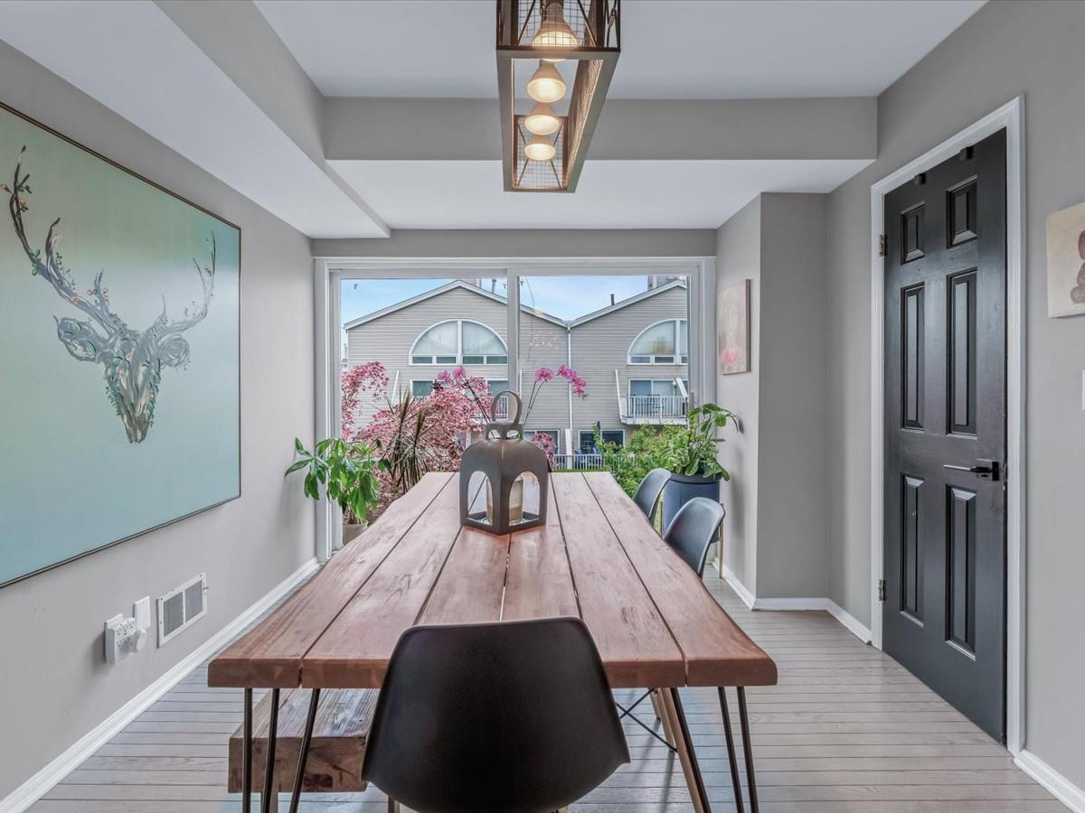 12 Deepwater Way Unit: 31