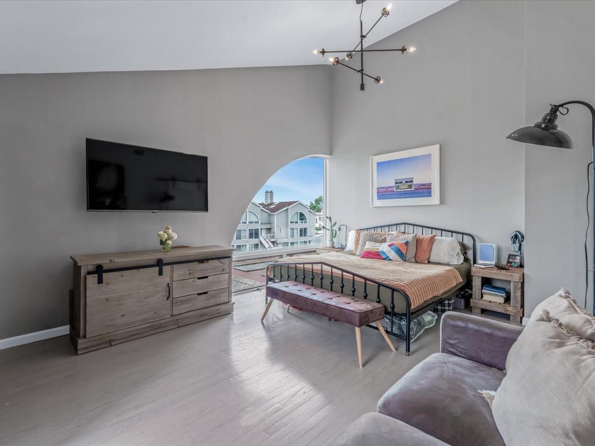 12 Deepwater Way Unit: 31
