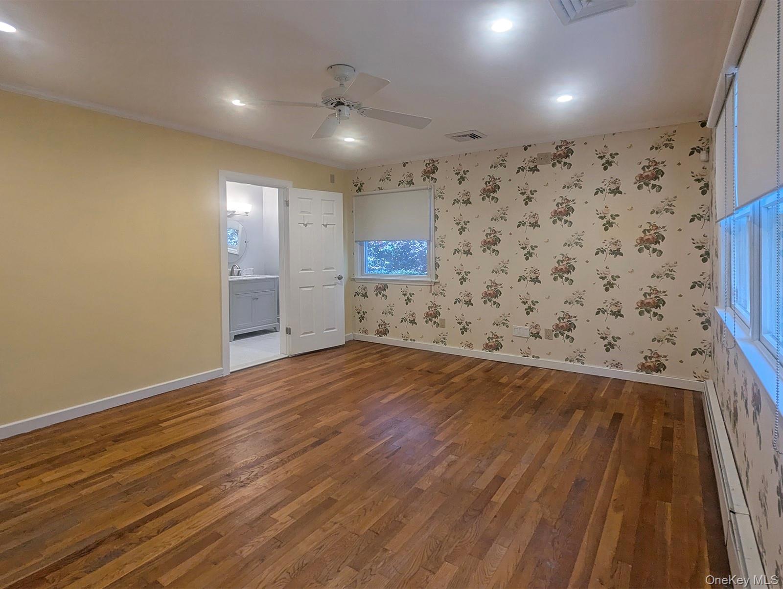 48 Bayberry Avenue