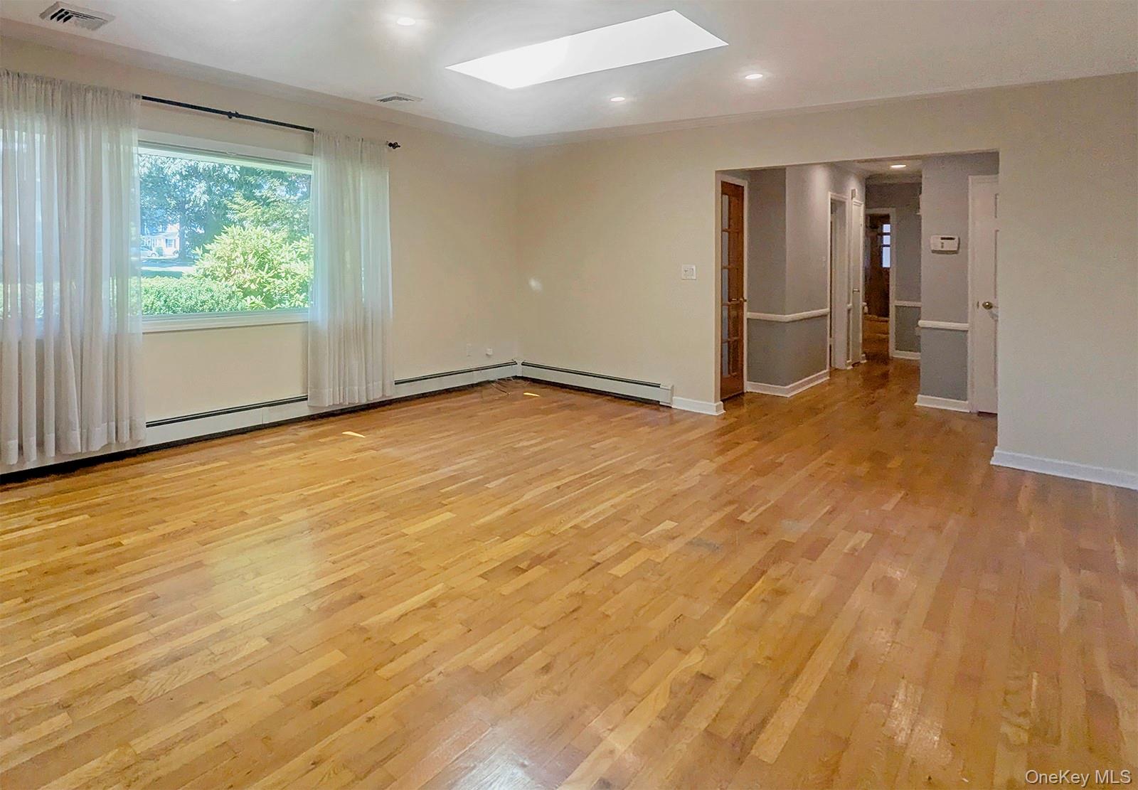 48 Bayberry Avenue