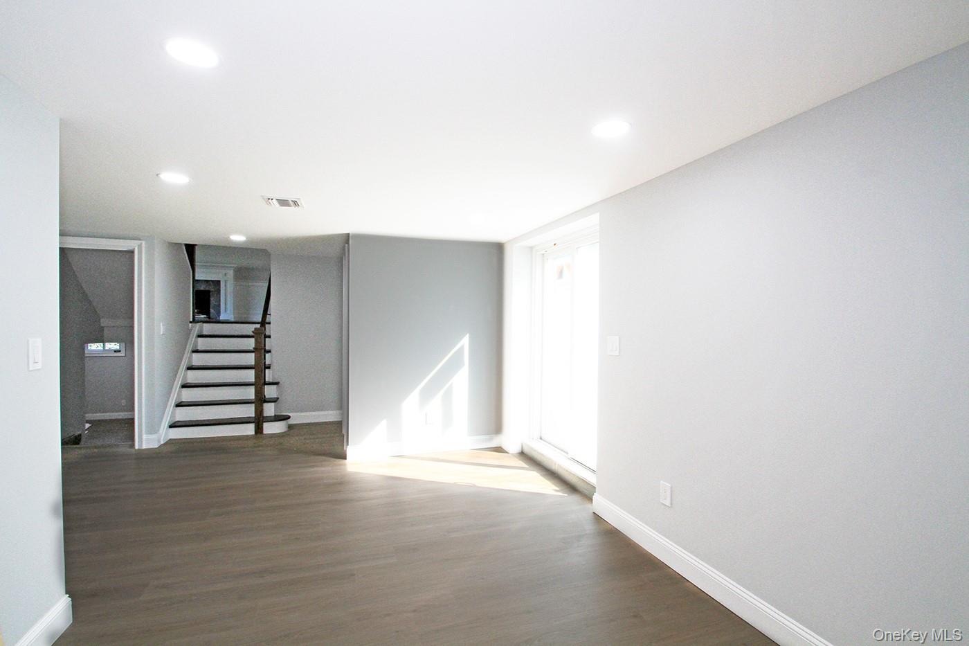 16 Eleanor Road