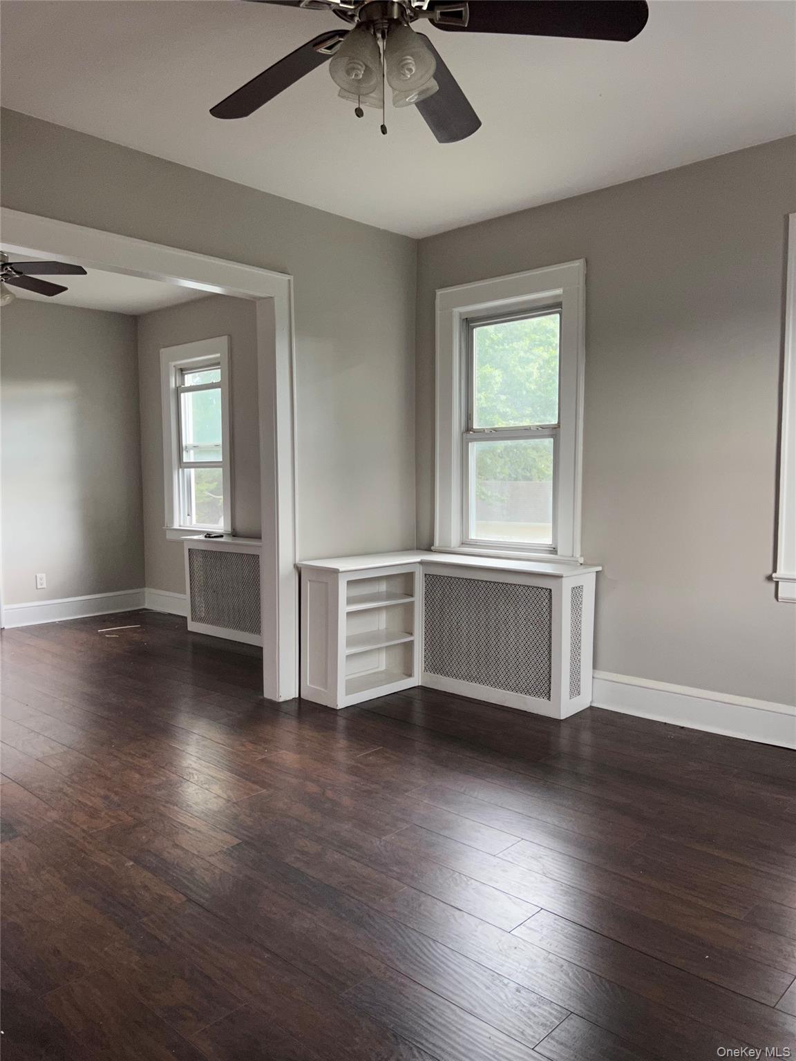 456 Burkhard Avenue Unit: 2nd