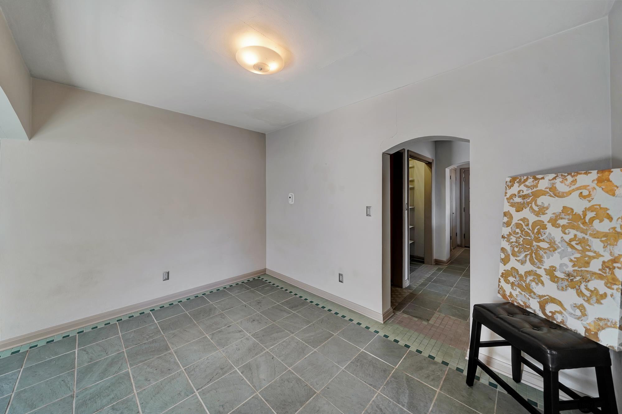 300 S Cotner Boulevard