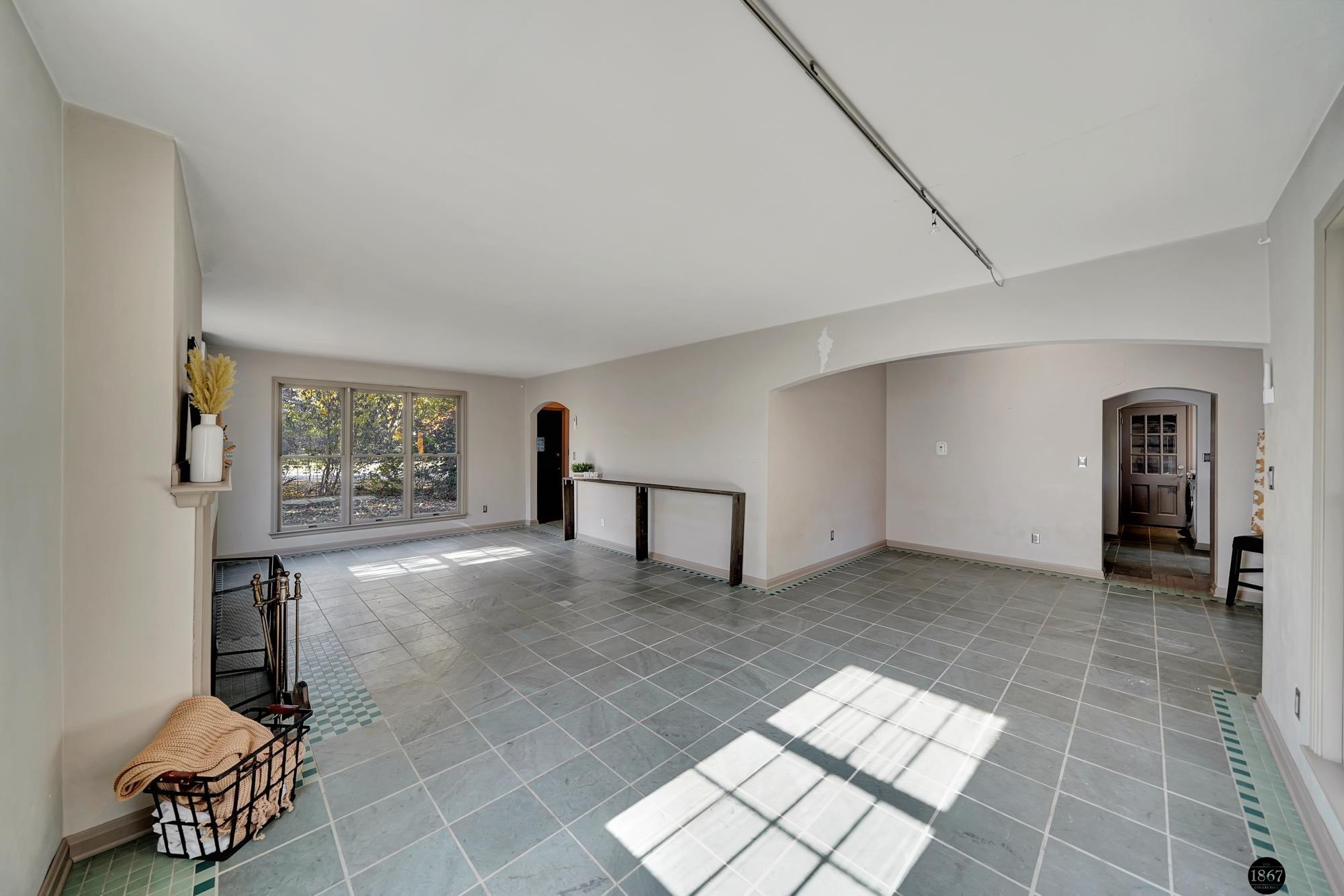 300 S Cotner Boulevard