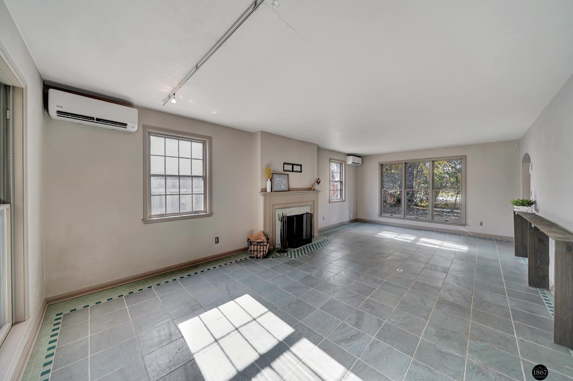 300 S Cotner Boulevard