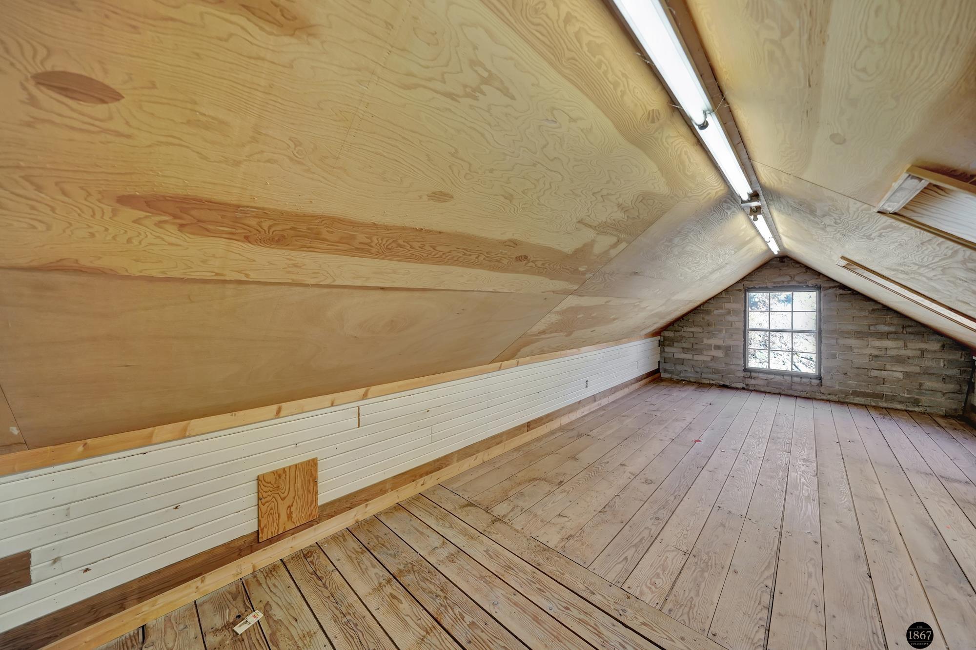 300 S Cotner Boulevard