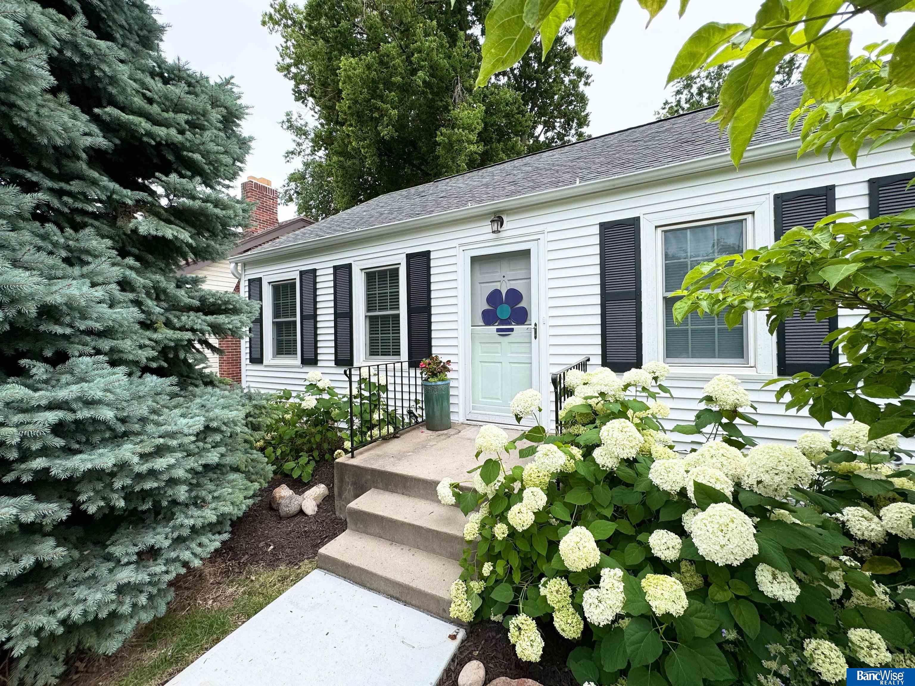 1435 Van Dorn Street